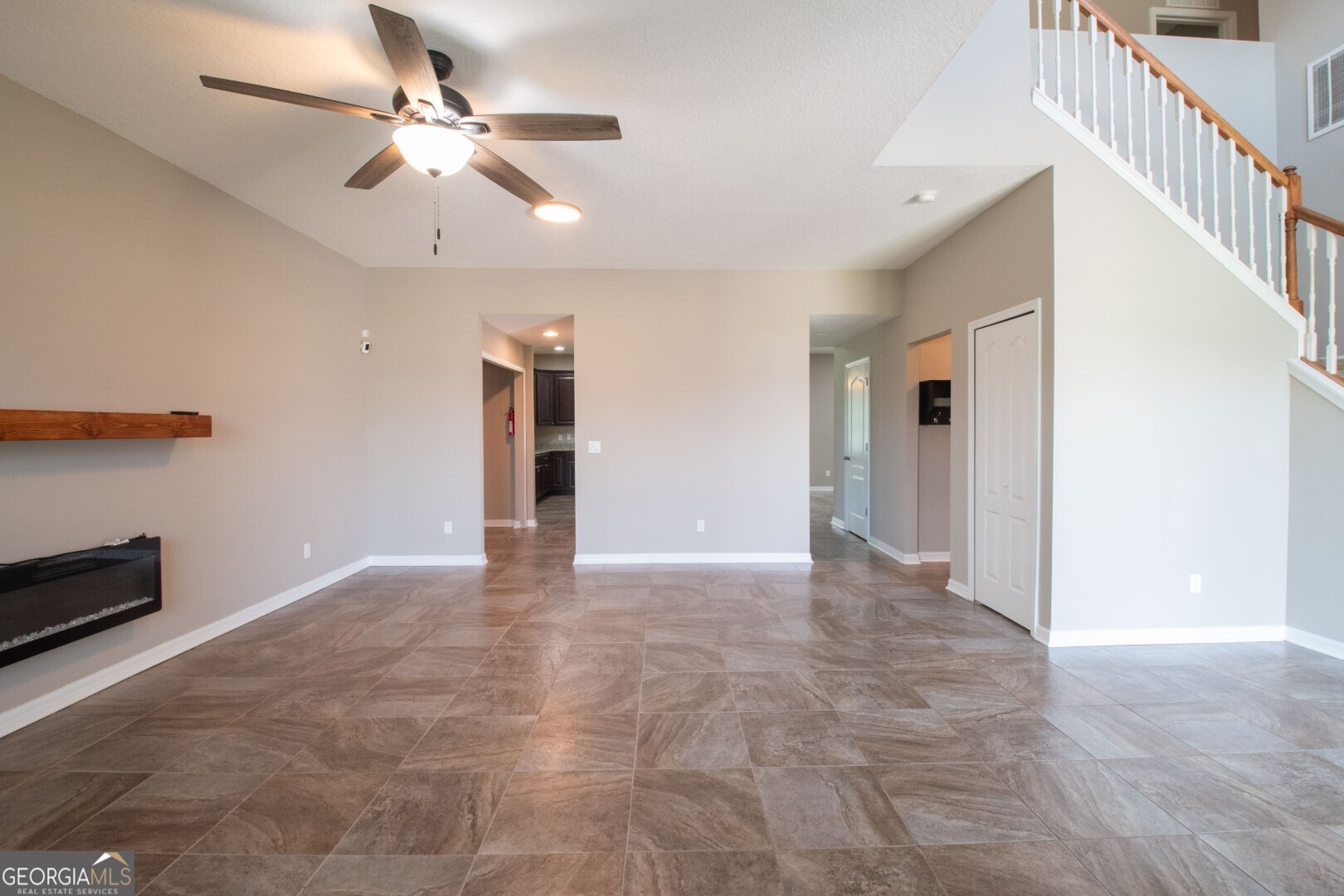 118 Walnut Way