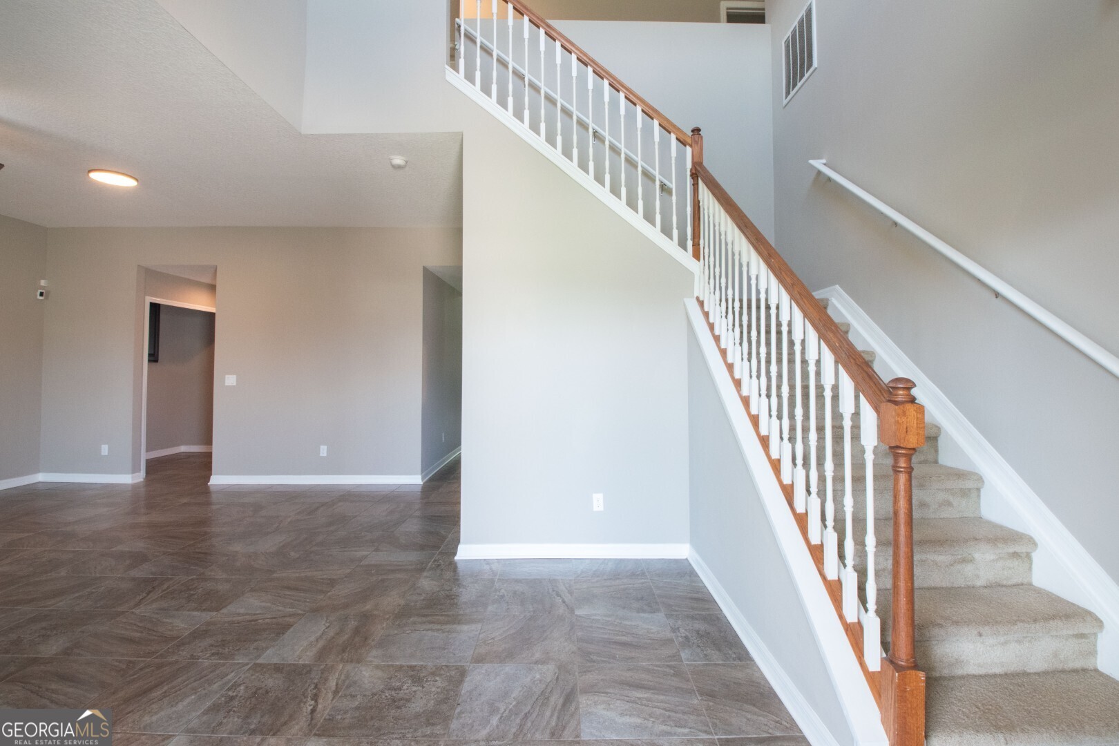 118 Walnut Way