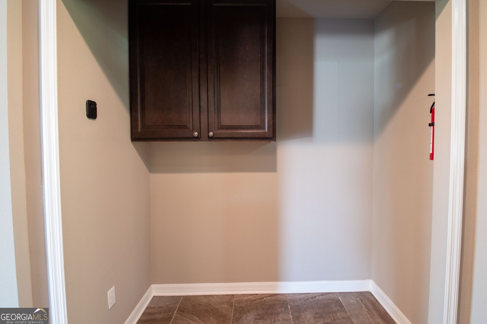 118 Walnut Way