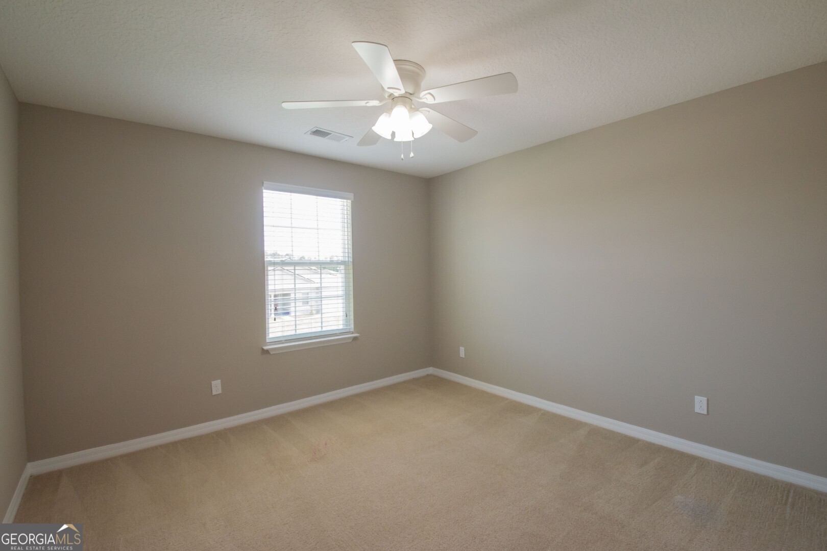 118 Walnut Way