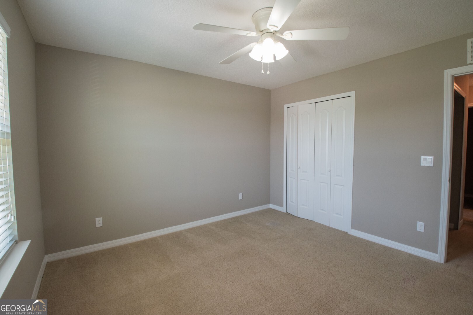 118 Walnut Way