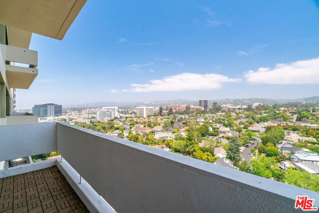 10701 Wilshire Blvd Unit: 1601