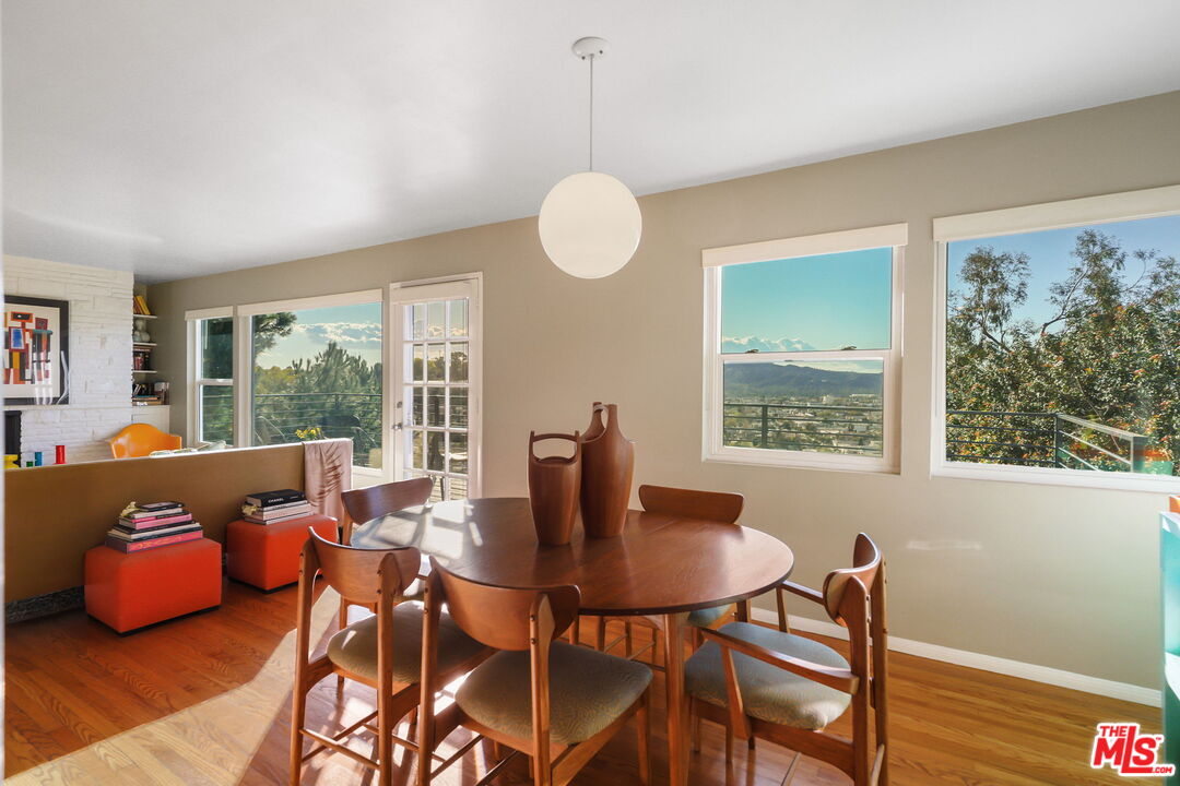 1313 Corona Dr