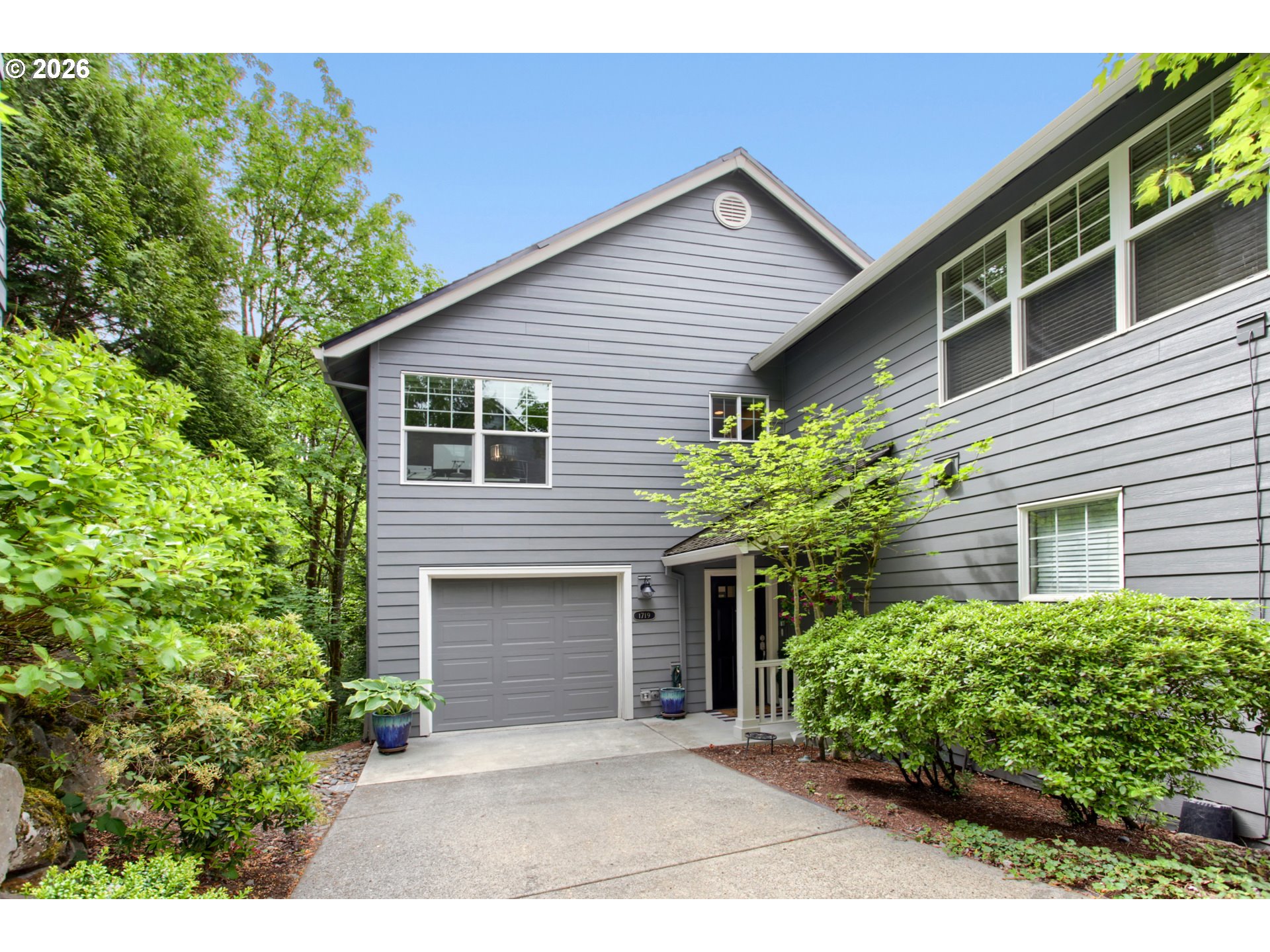 1719 NW MILLER HILL CT