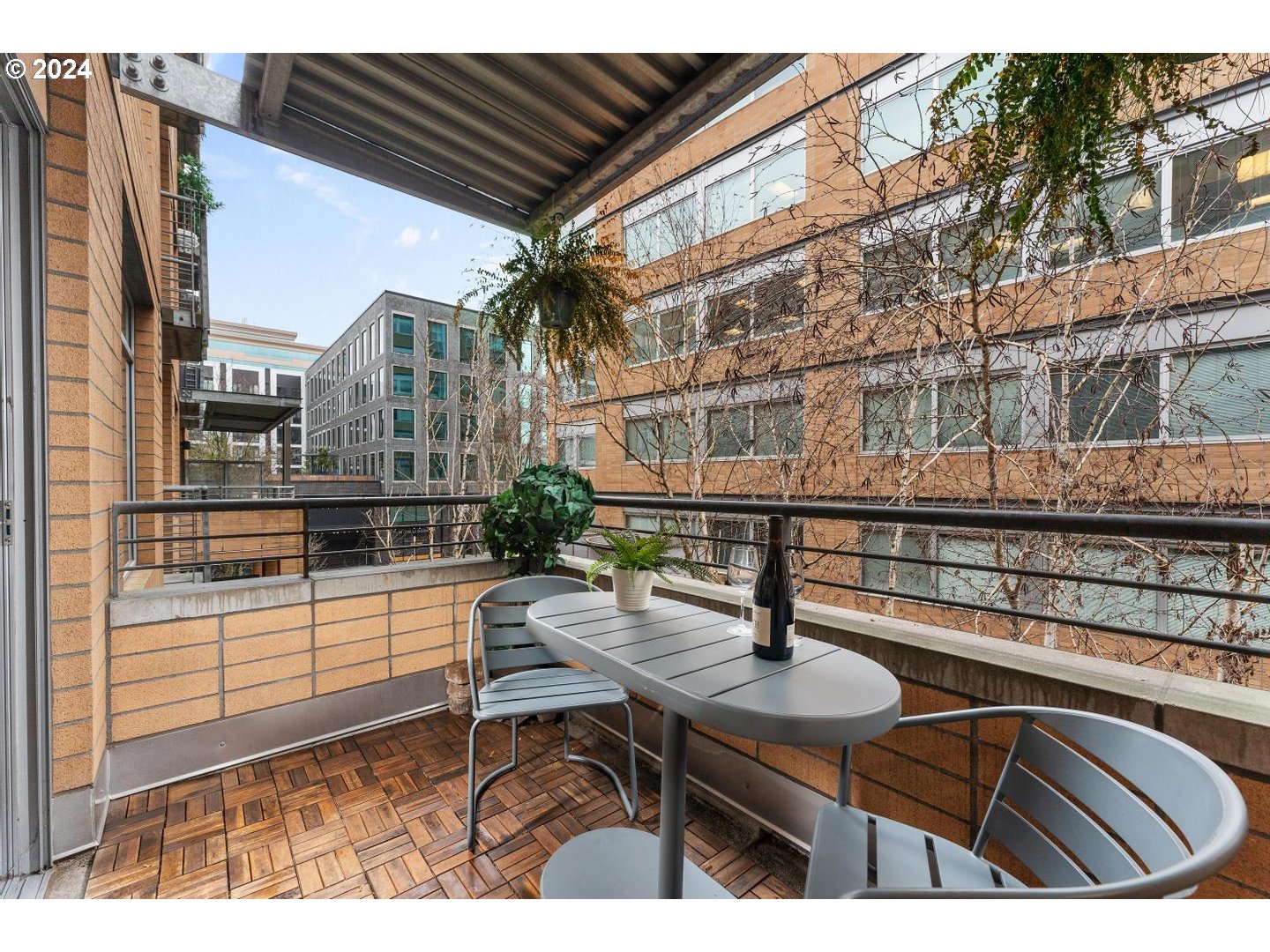 701 COLUMBIA ST 314
