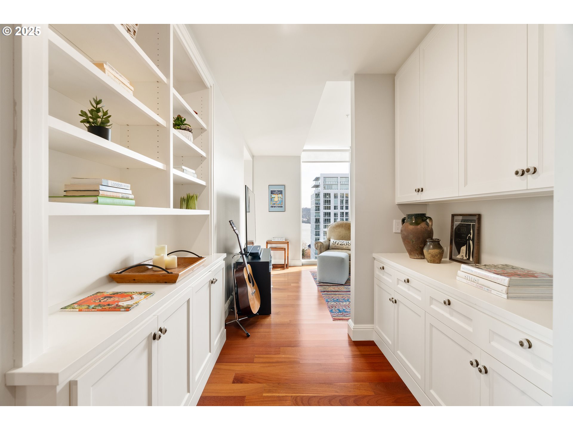 841 S GAINES ST 1708