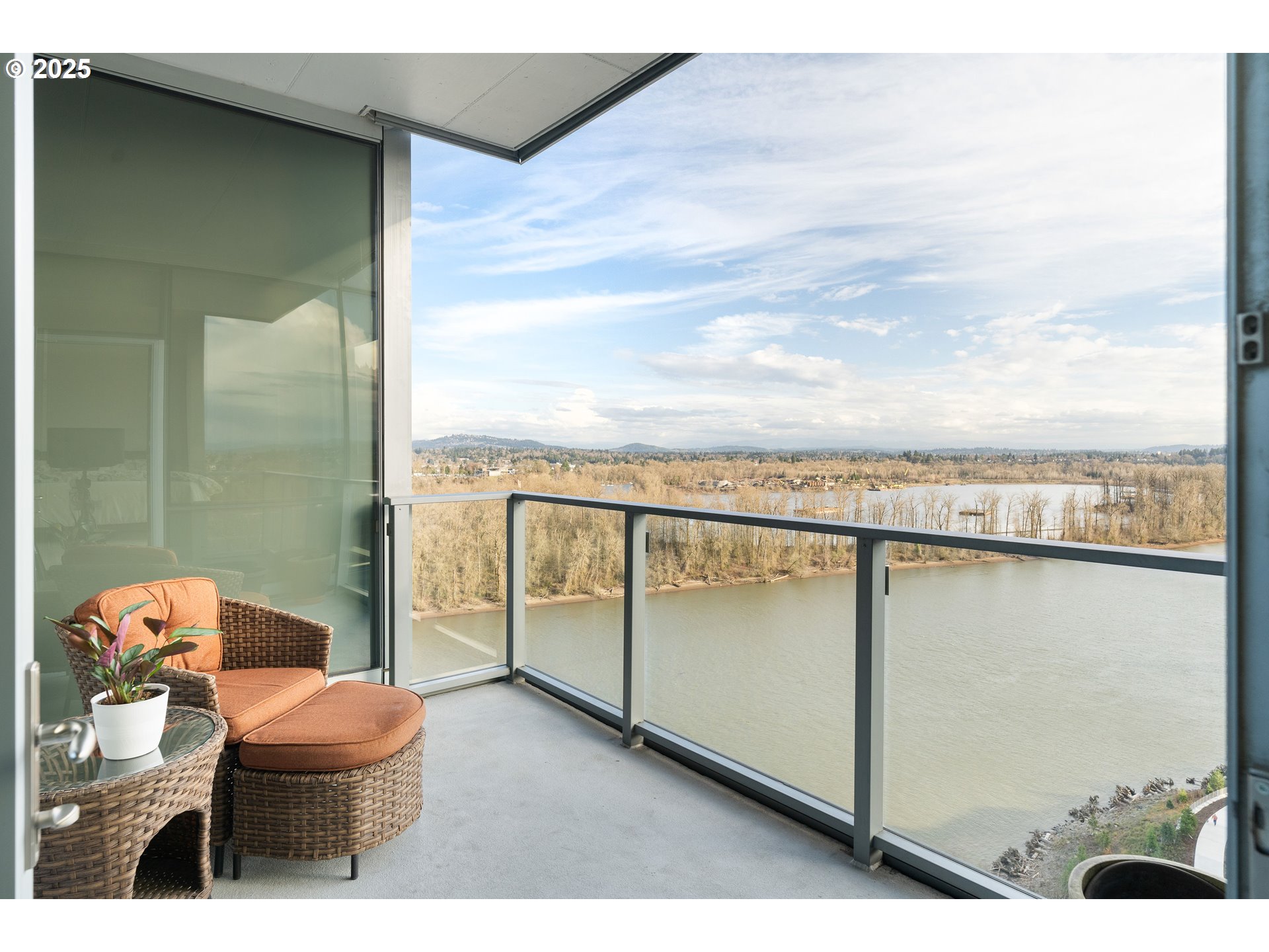 841 S GAINES ST 1708