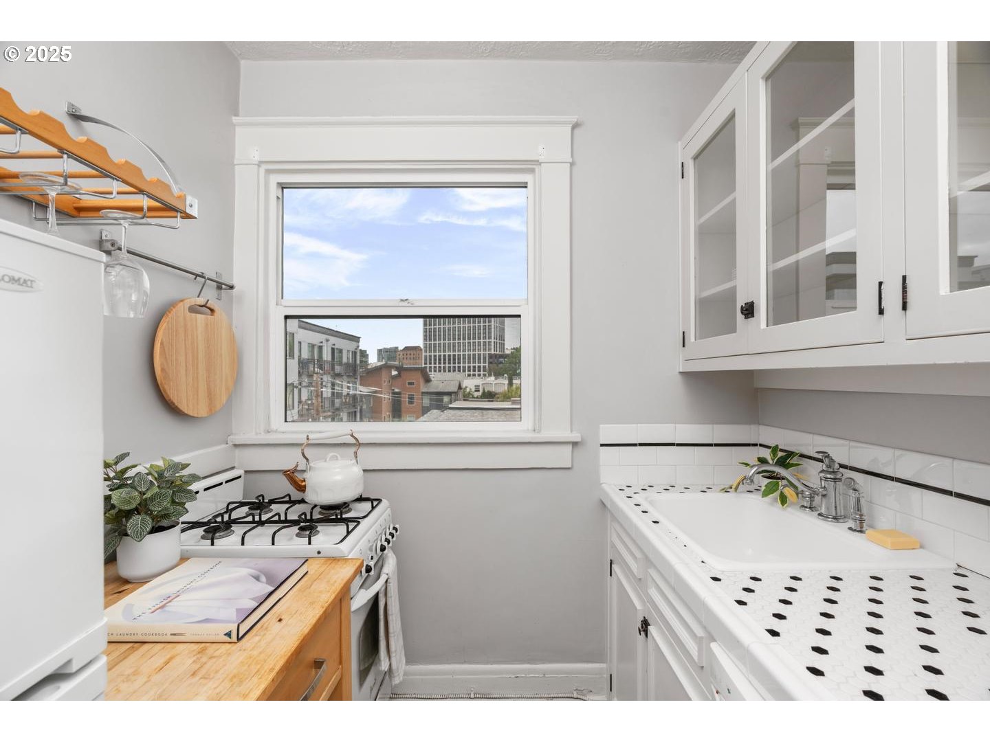 1631 NW EVERETT ST 403, Portland Unit: 403