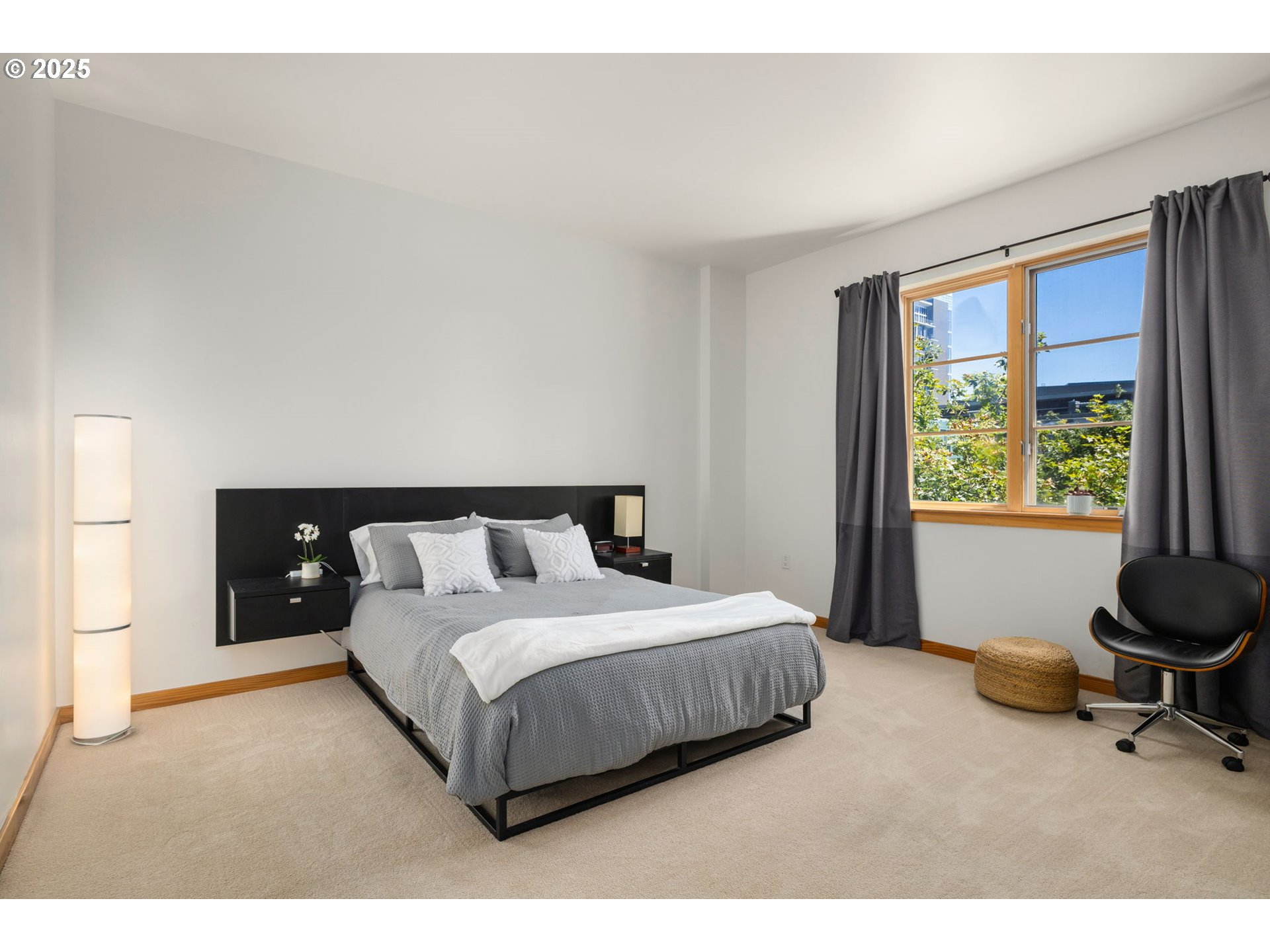 1133 NW 11TH AVE 305