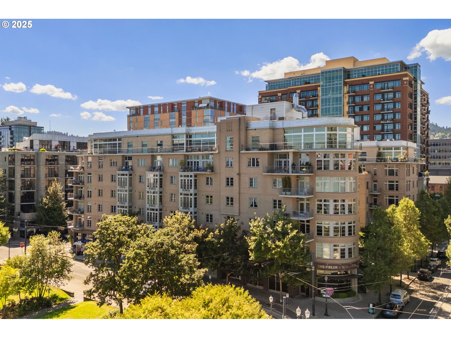 1133 NW 11TH AVE 305