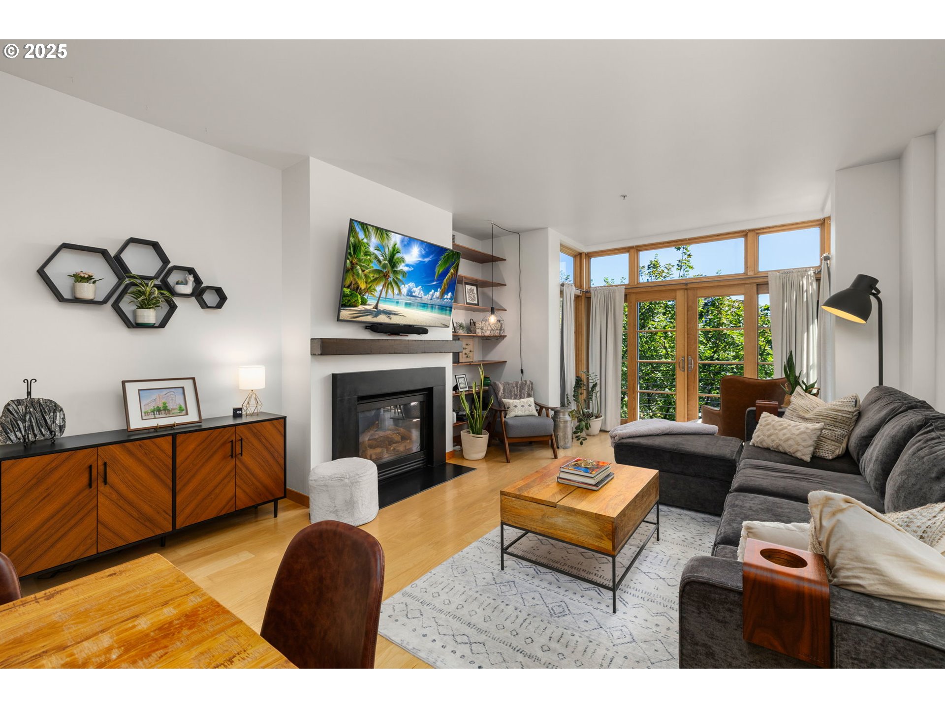 1133 NW 11TH AVE 305