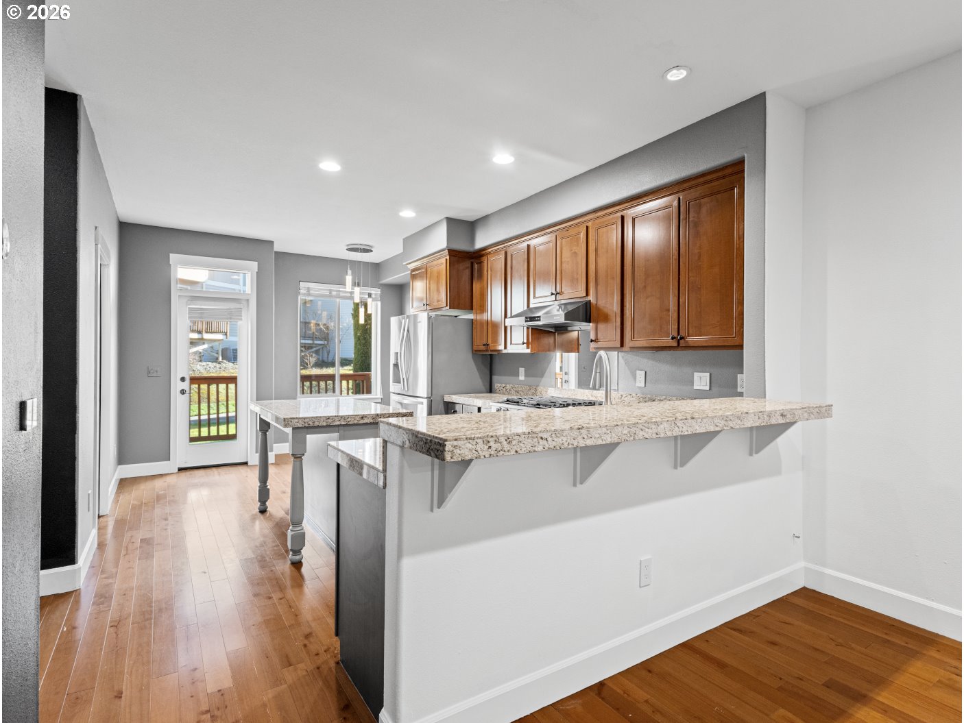 1952 NE 48TH WAY