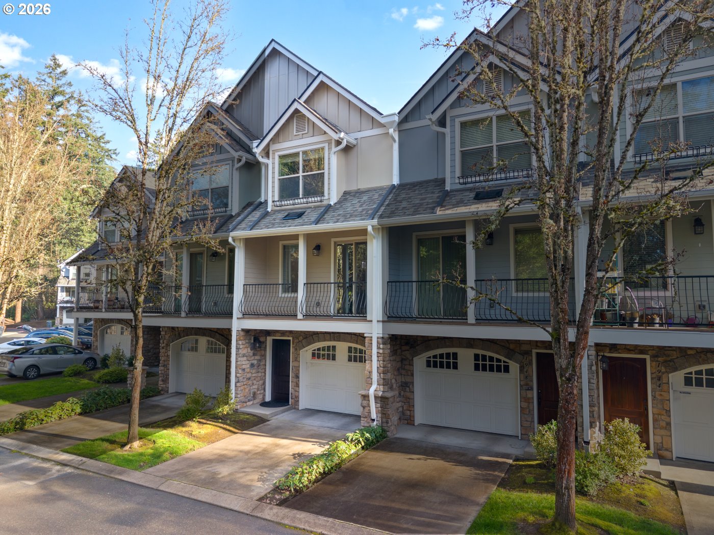 1952 NE 48TH WAY