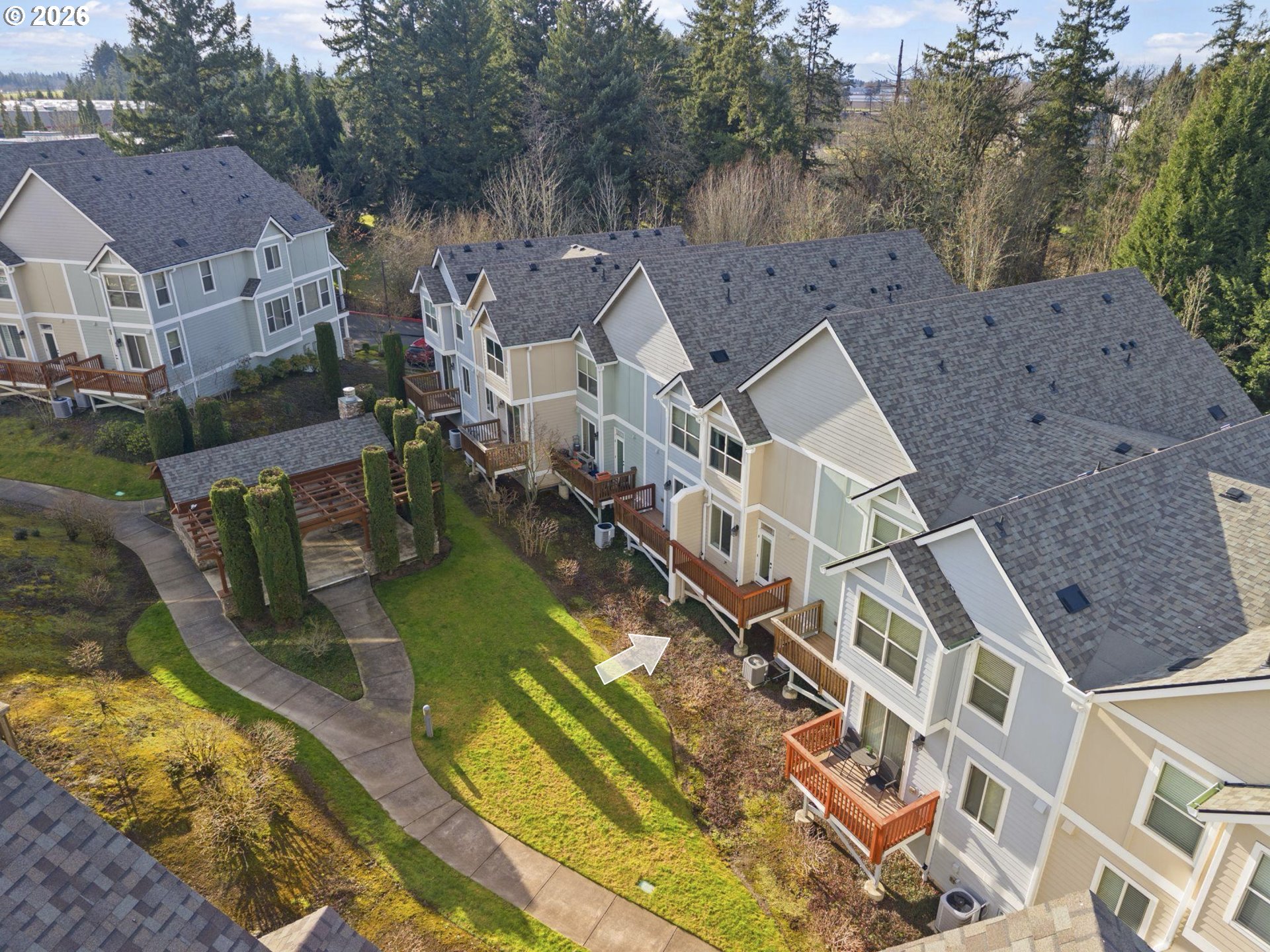 1952 NE 48TH WAY