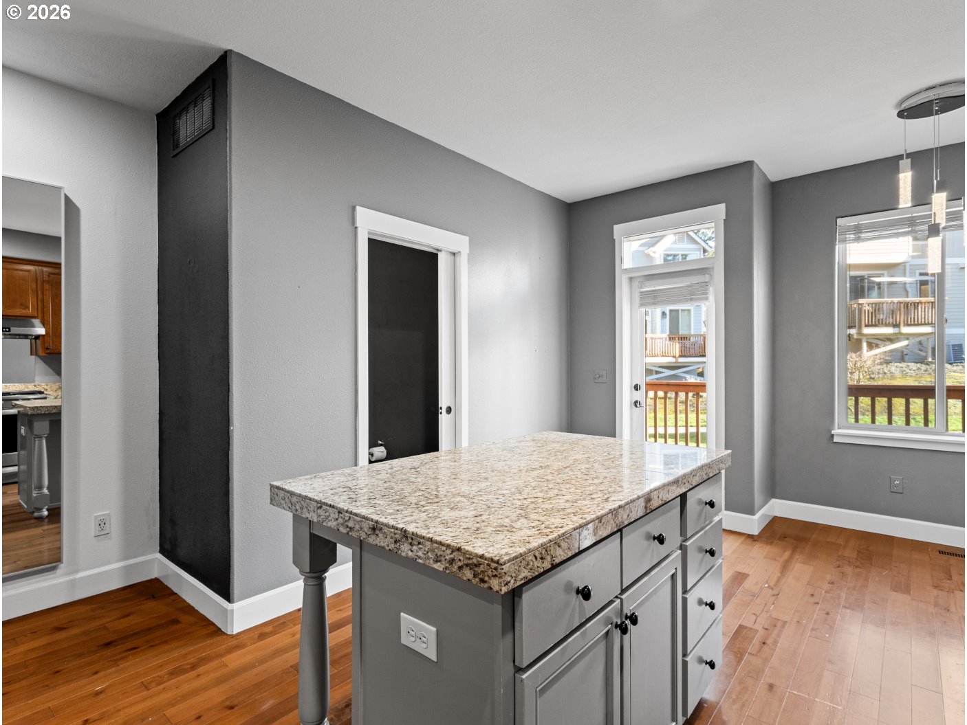 1952 NE 48TH WAY