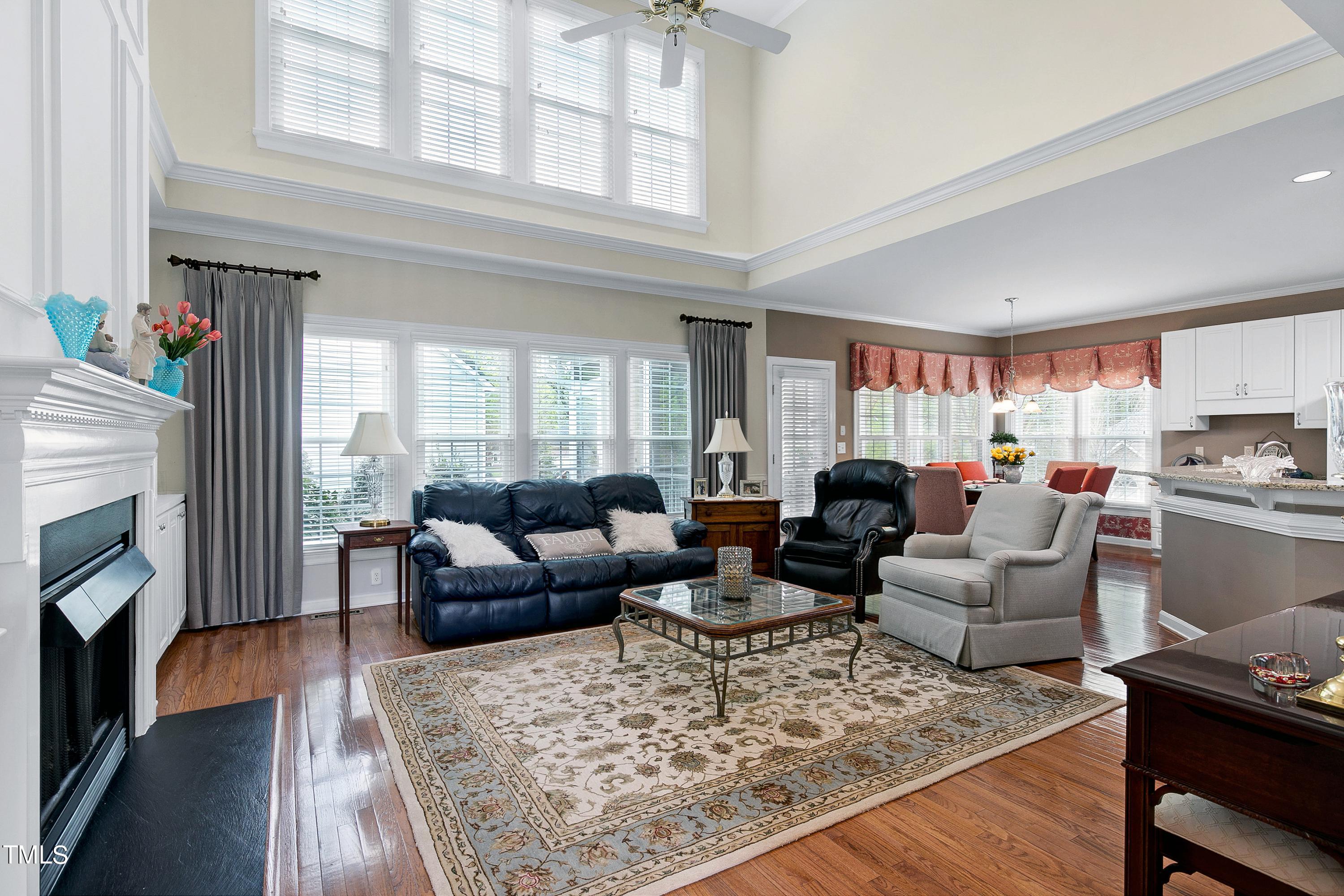 100 Rivergreen Court