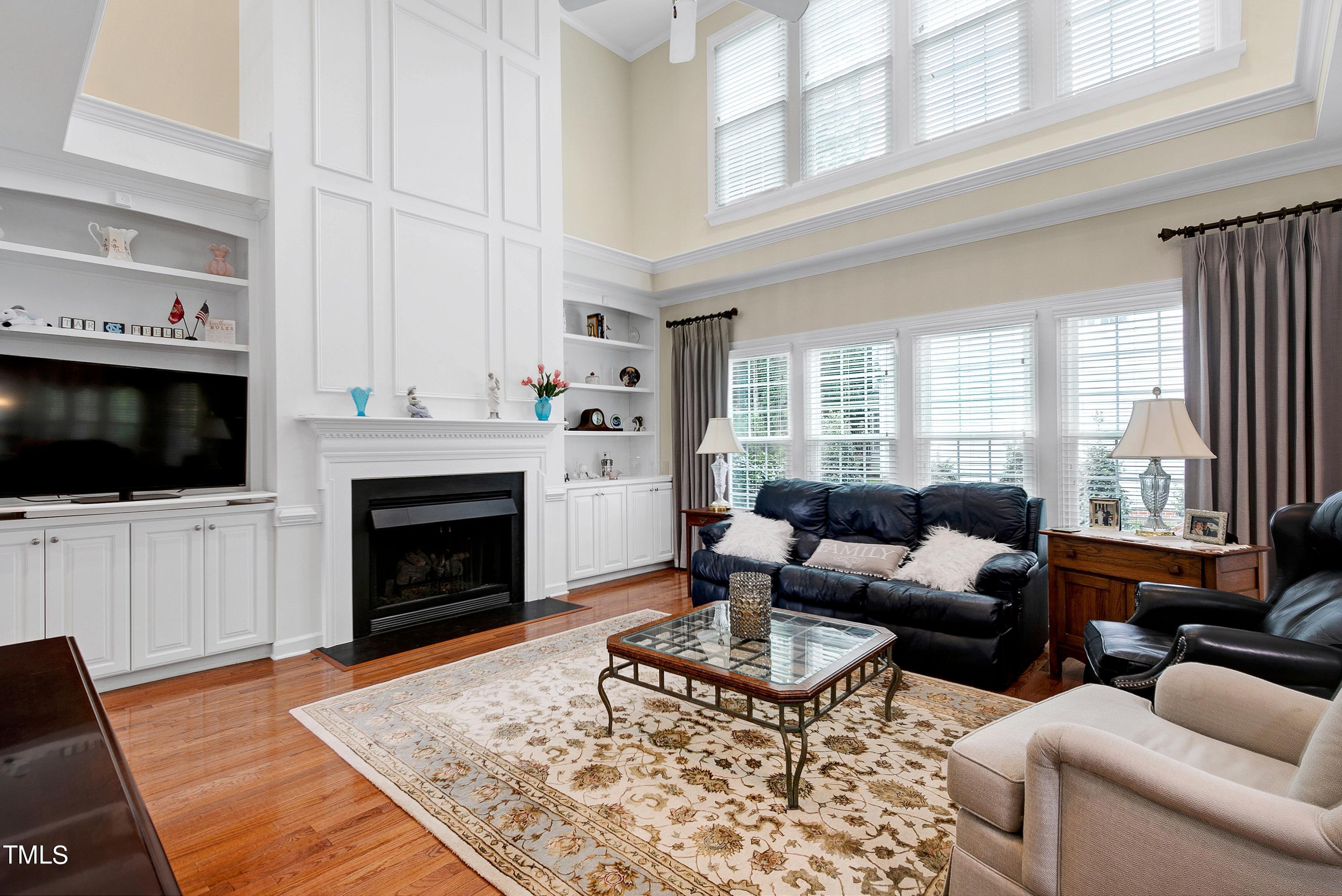 100 Rivergreen Court