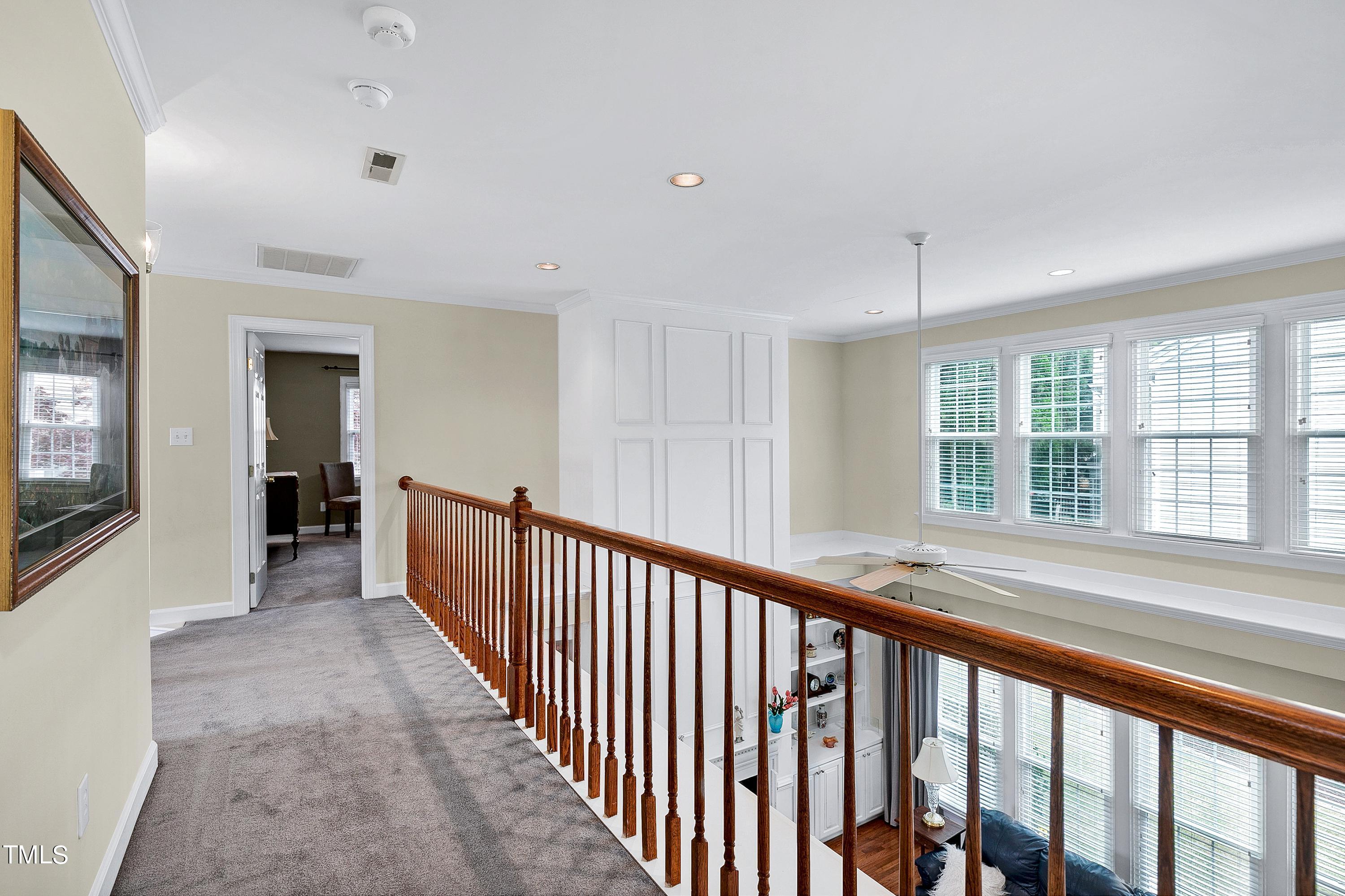 100 Rivergreen Court