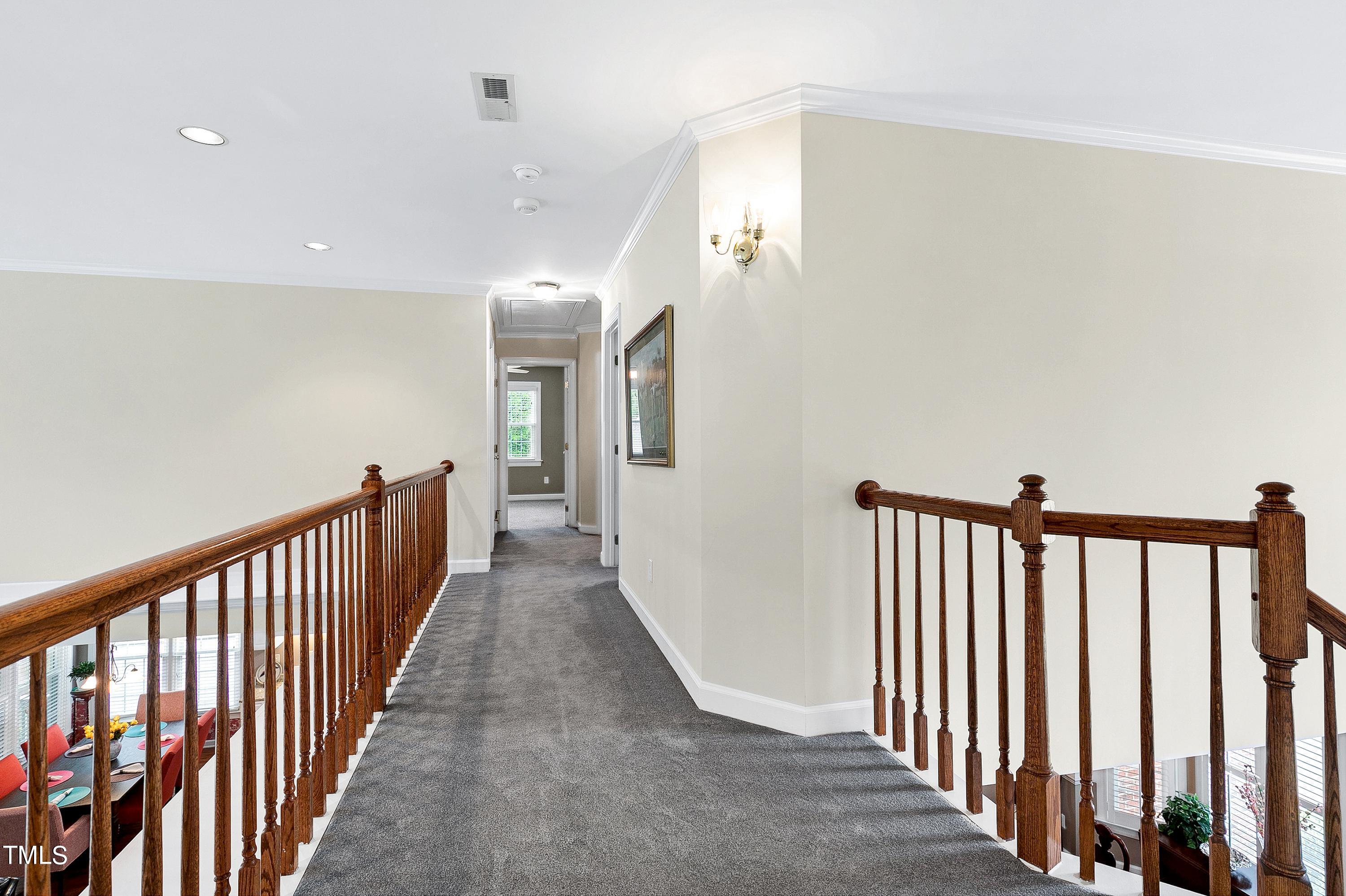 100 Rivergreen Court