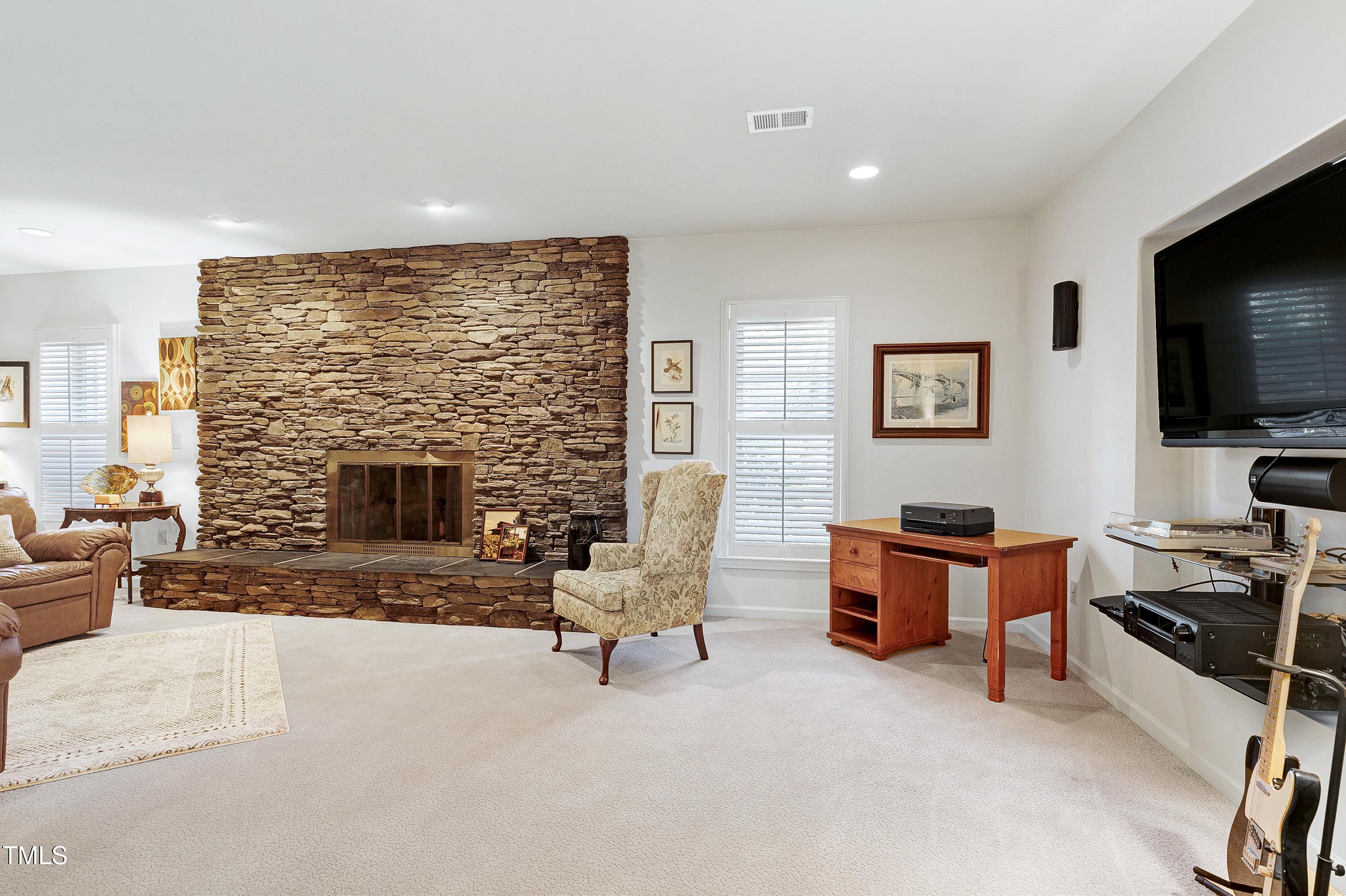 103 Bruce Drive