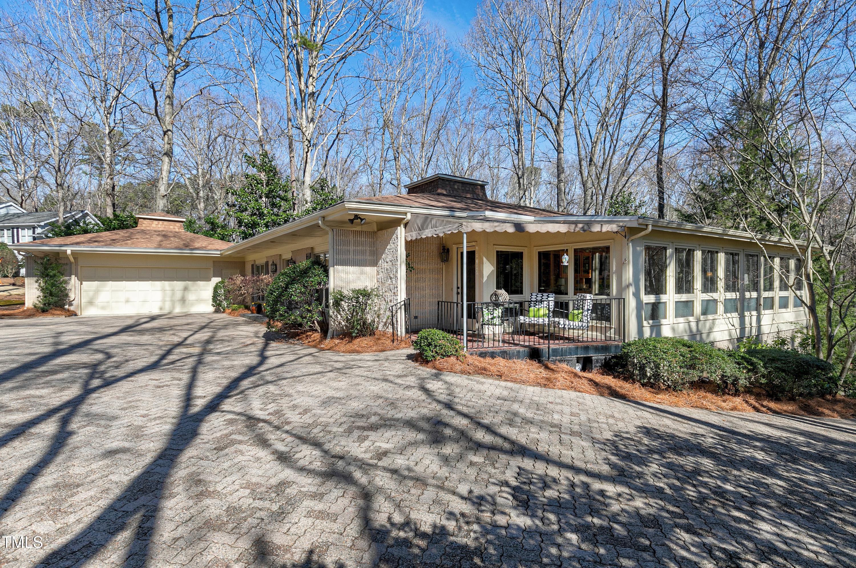 103 Bruce Drive