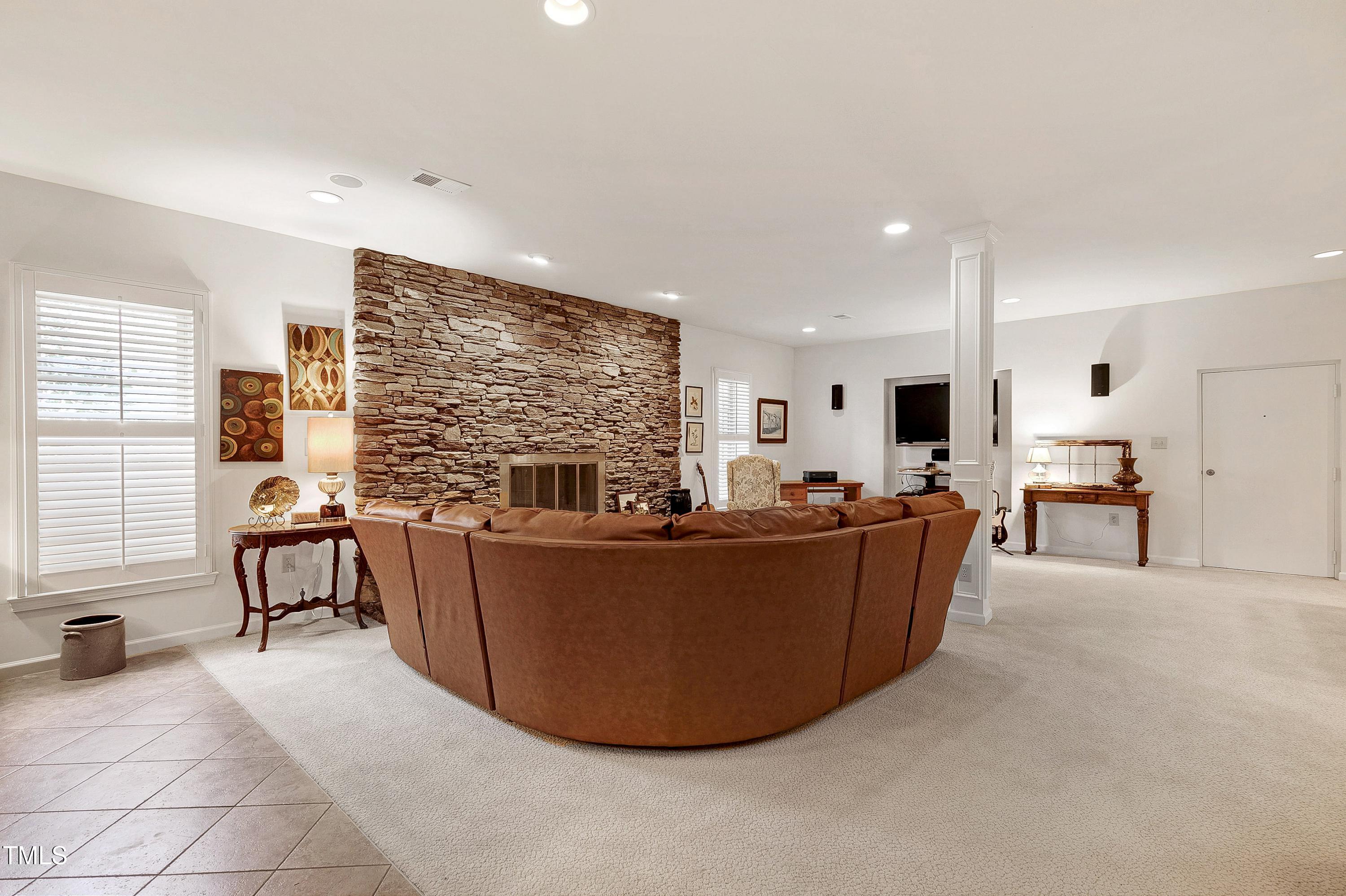 103 Bruce Drive