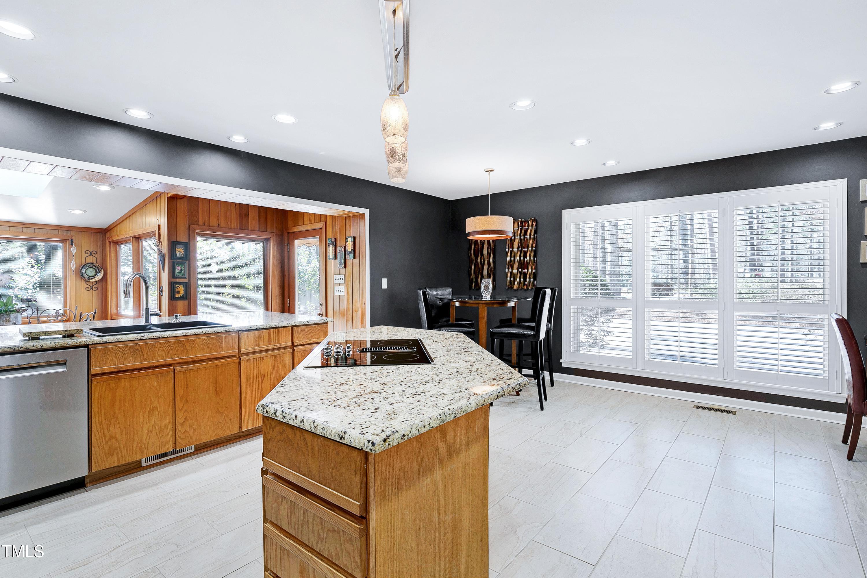 103 Bruce Drive