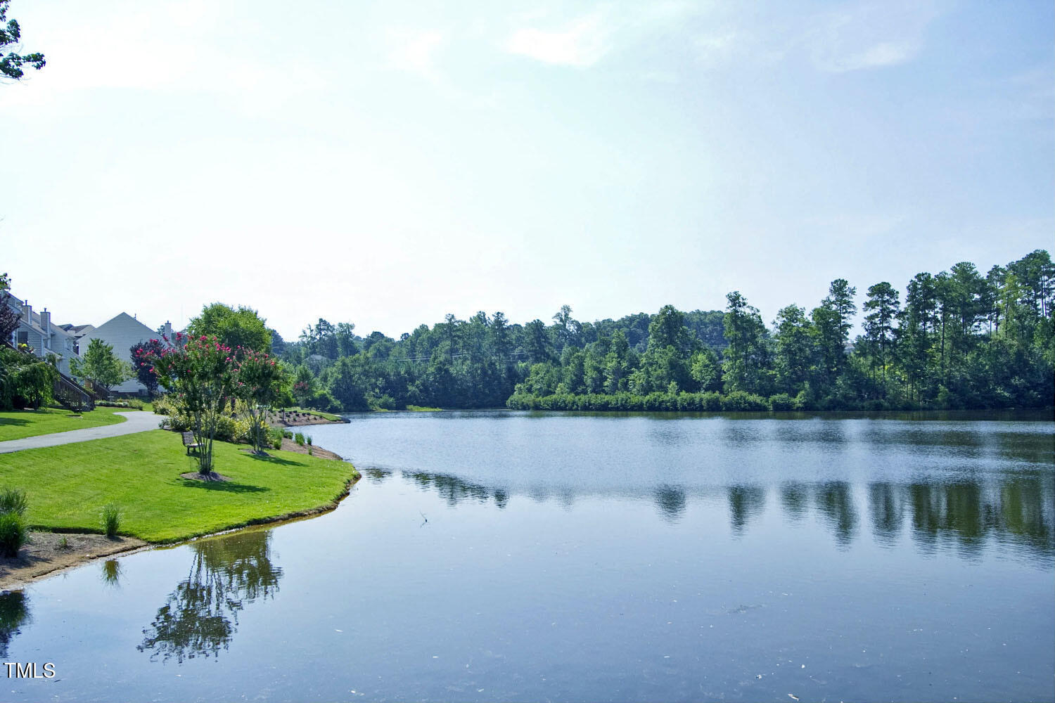 200 Nottinghill Walk