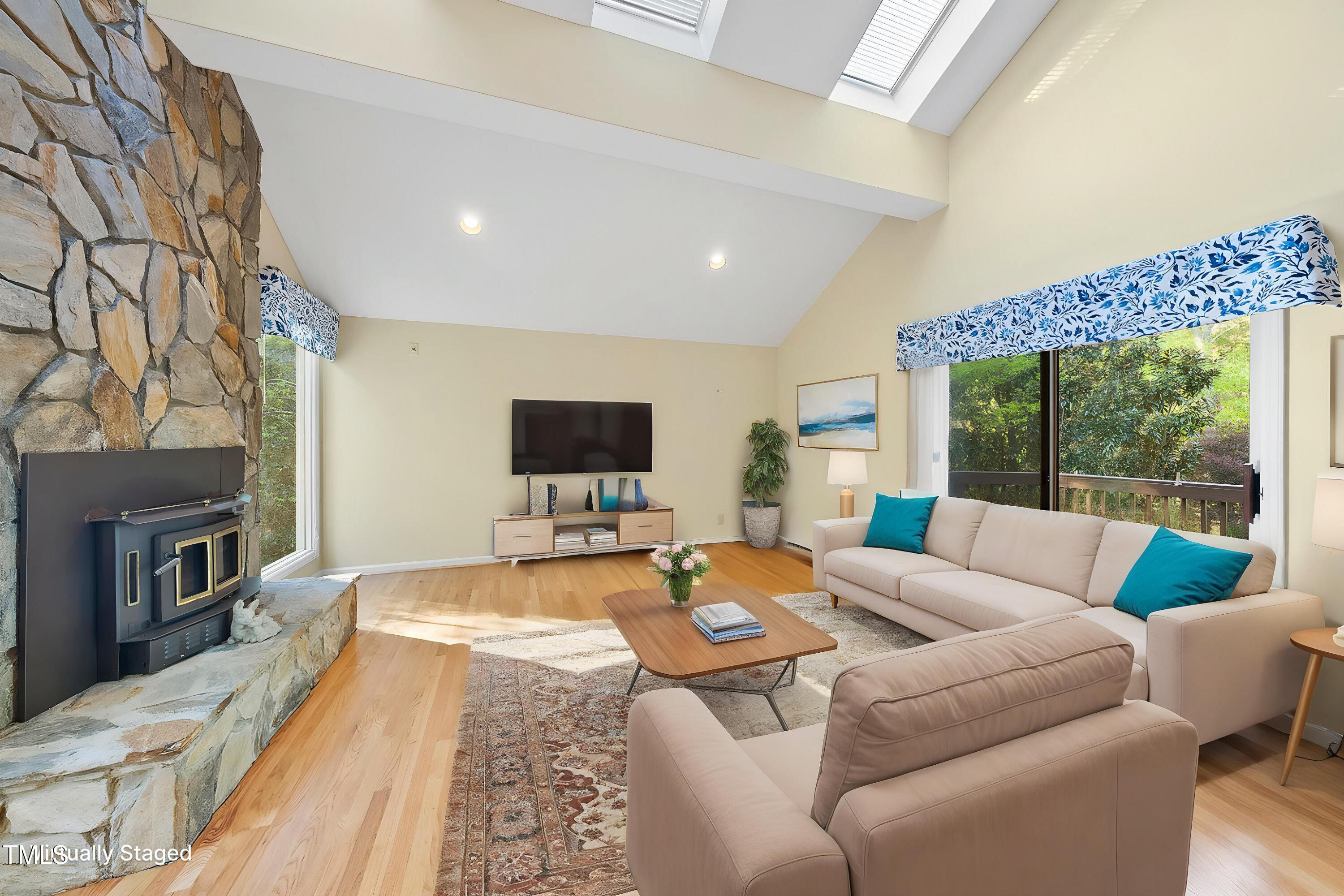 13 Crosswinds Estates Drive