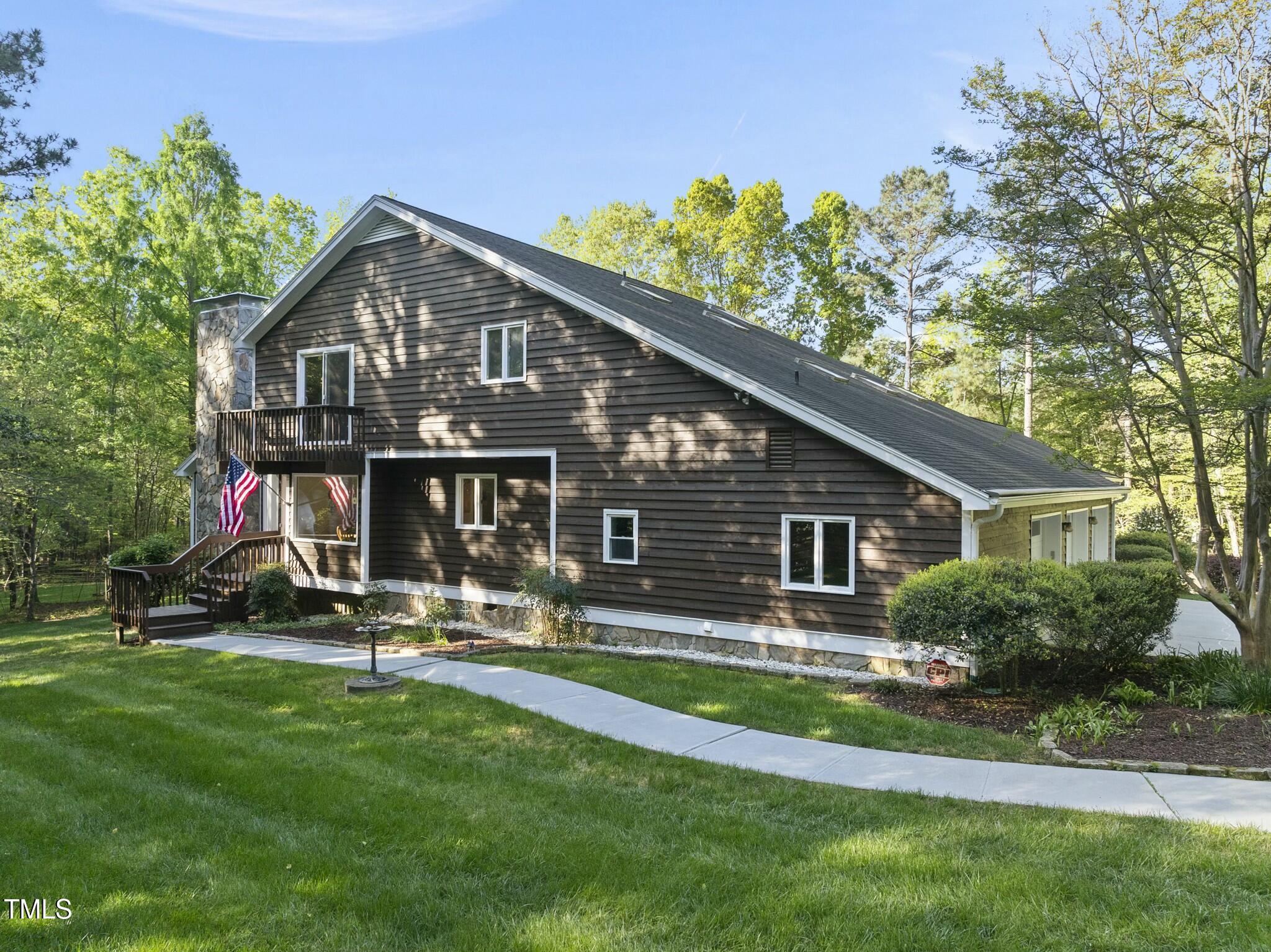 13 Crosswinds Estates Drive