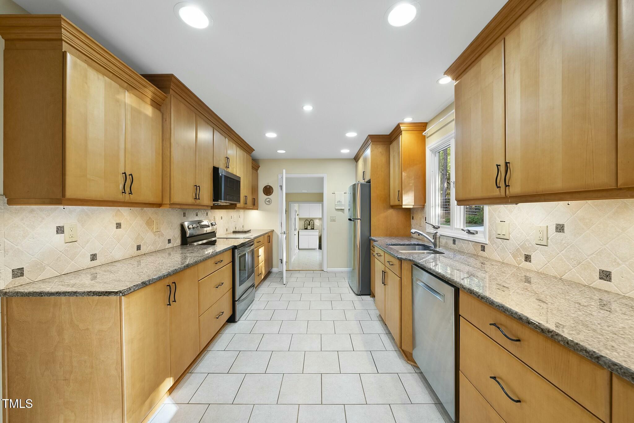 13 Crosswinds Estates Drive