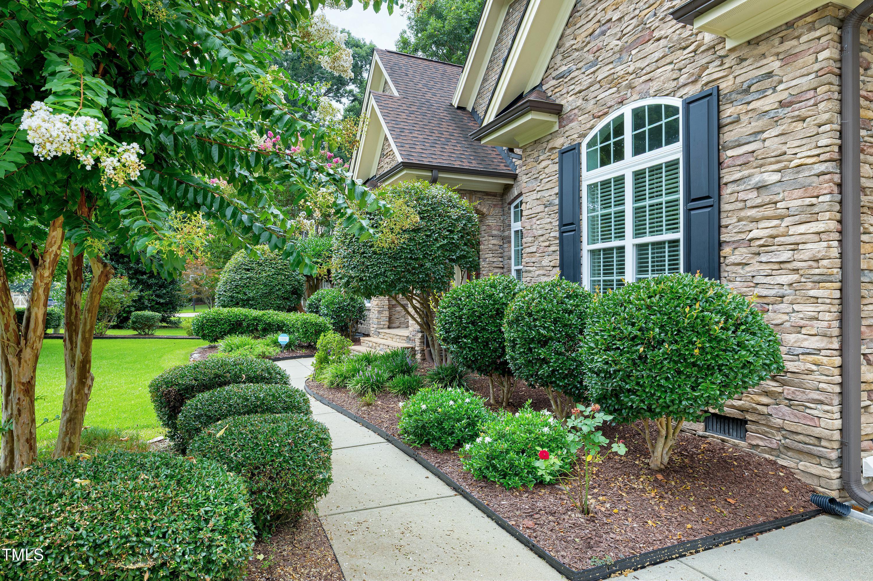 313 N Harrison Pl Lane