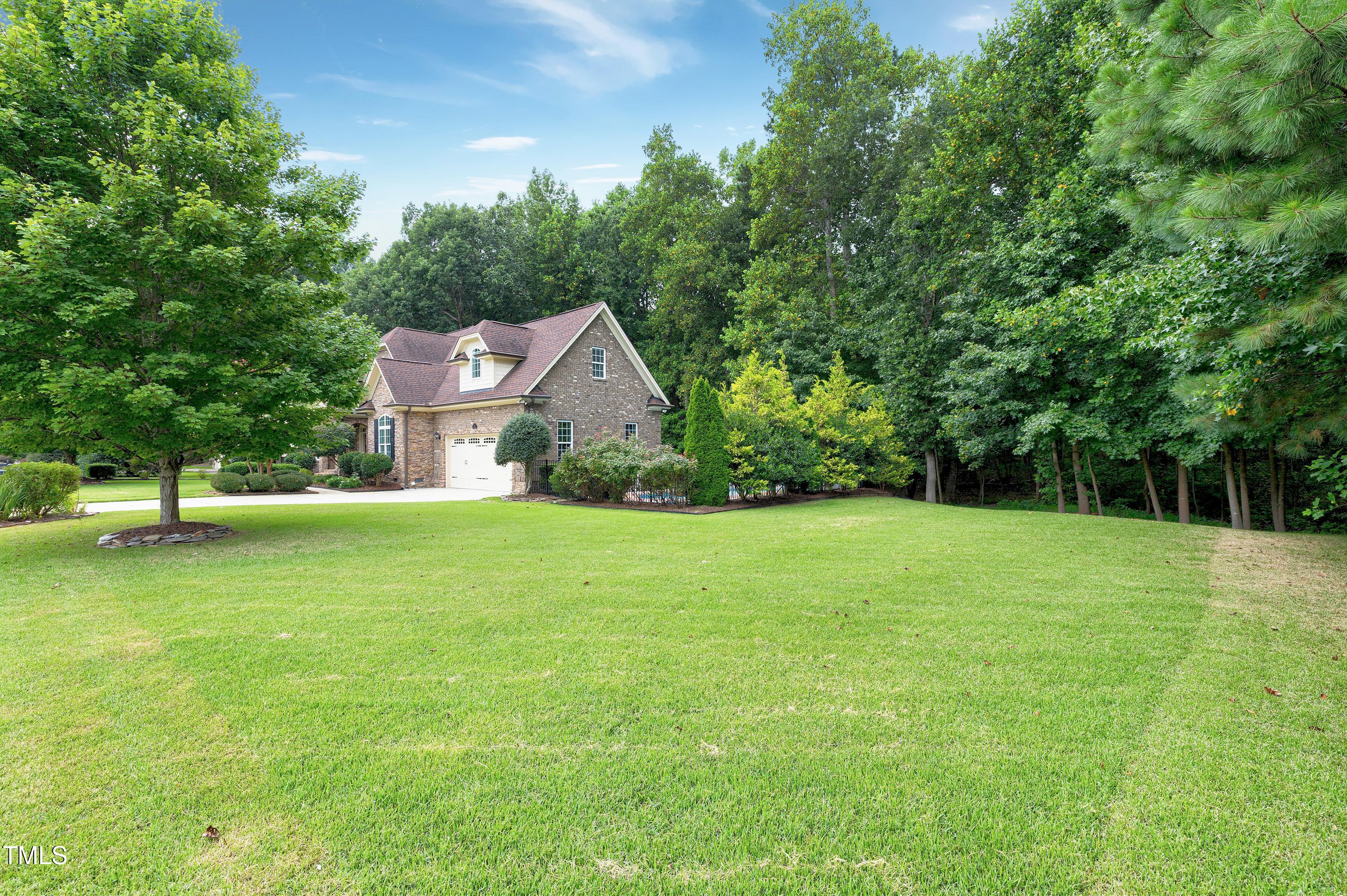 313 N Harrison Pl Lane