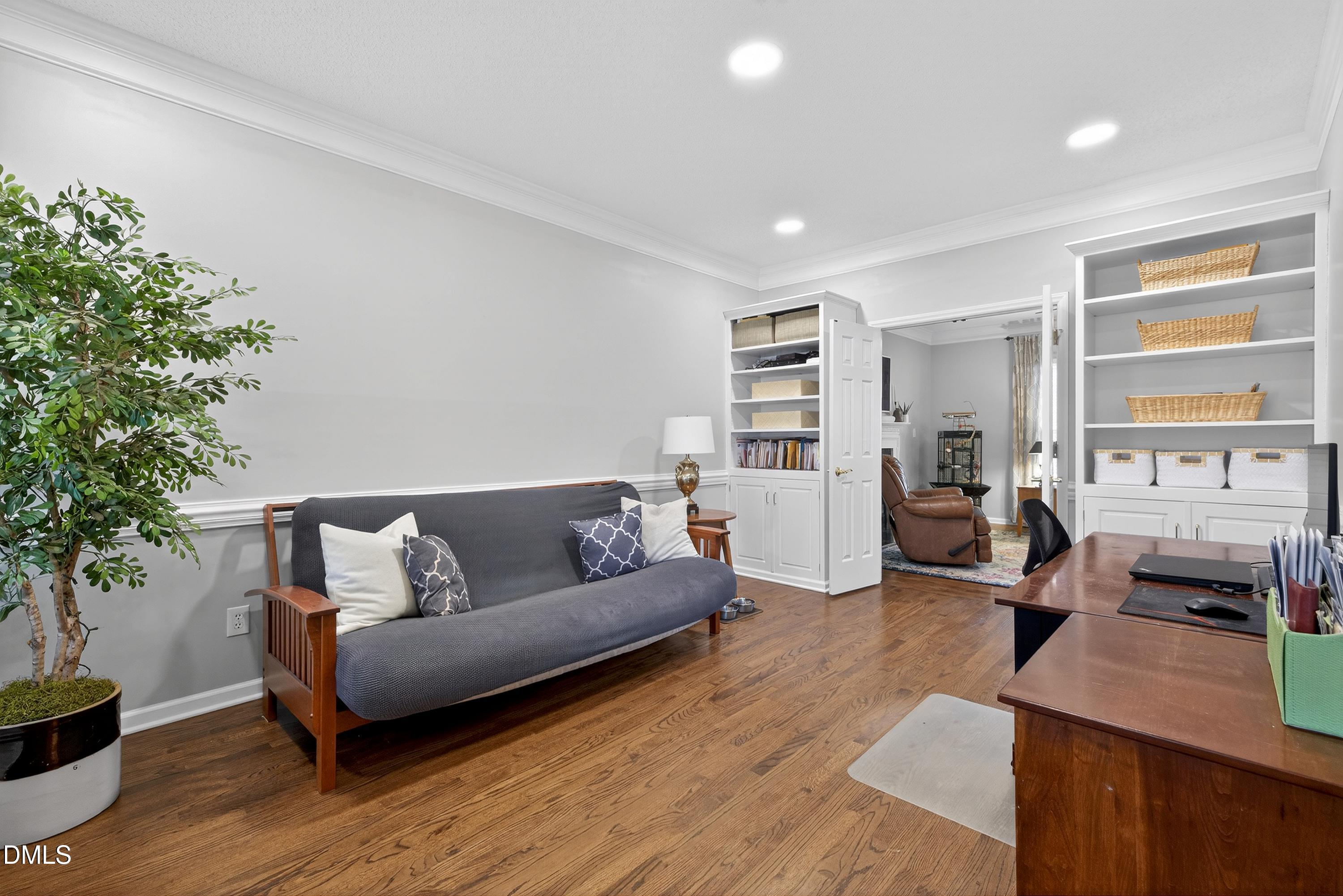 9805 Rockledge Drive