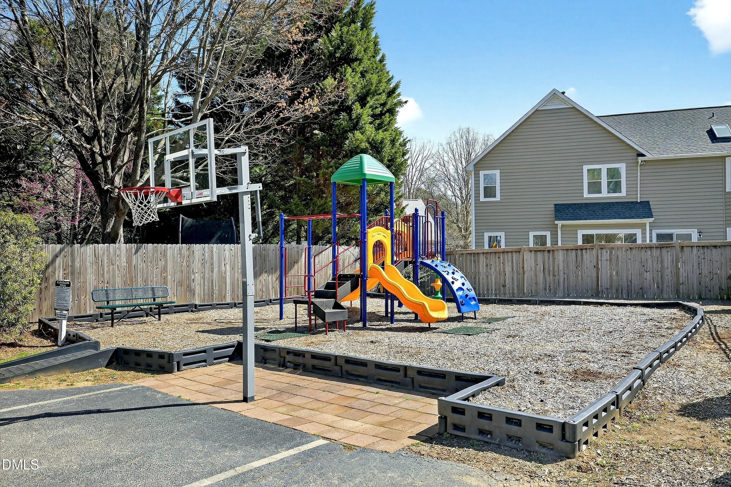 9805 Rockledge Drive