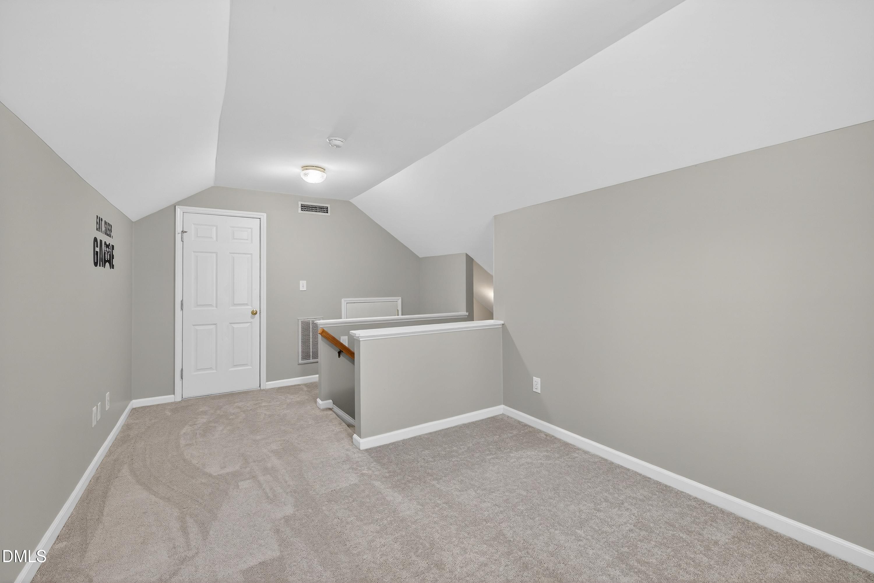 9805 Rockledge Drive