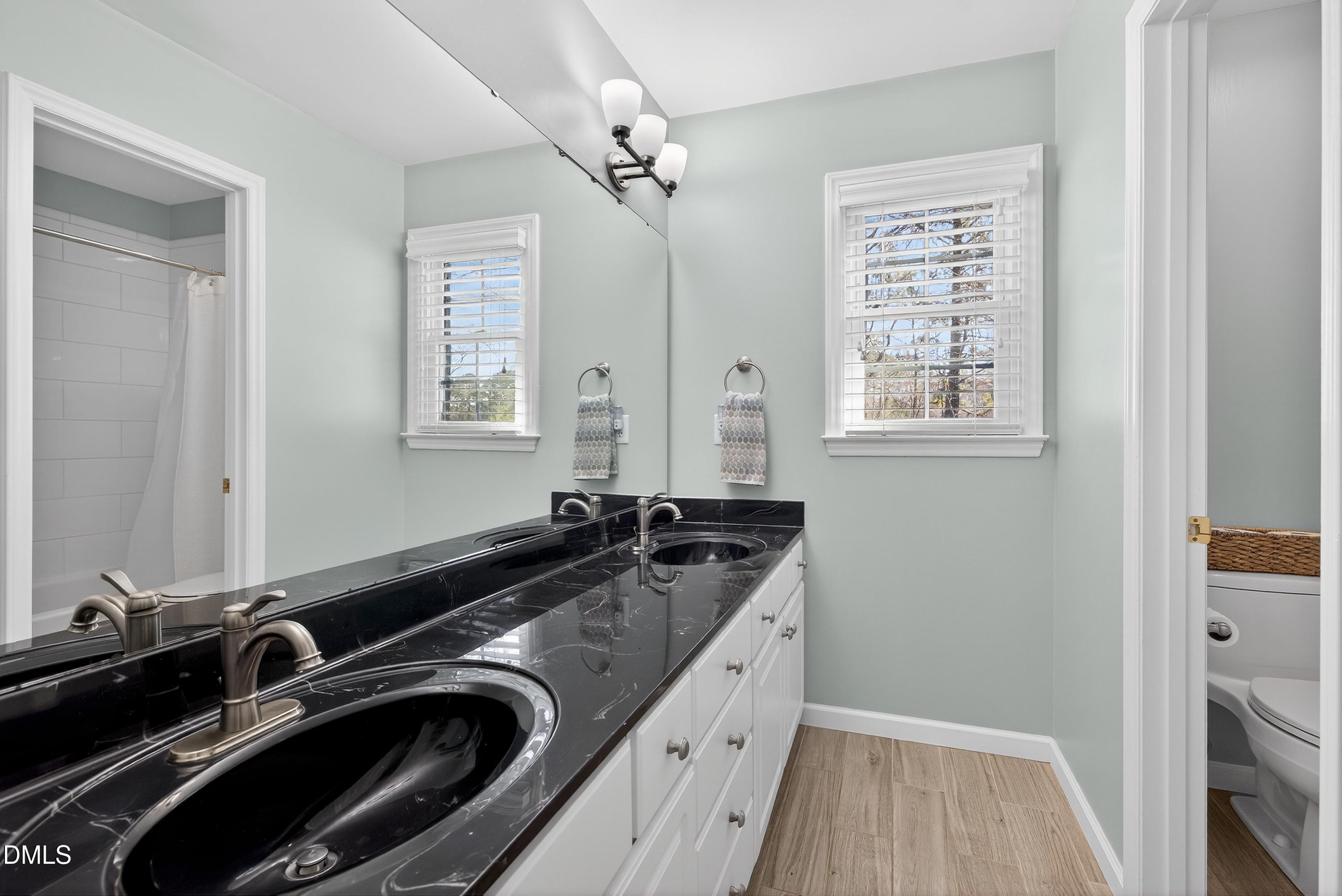 9805 Rockledge Drive