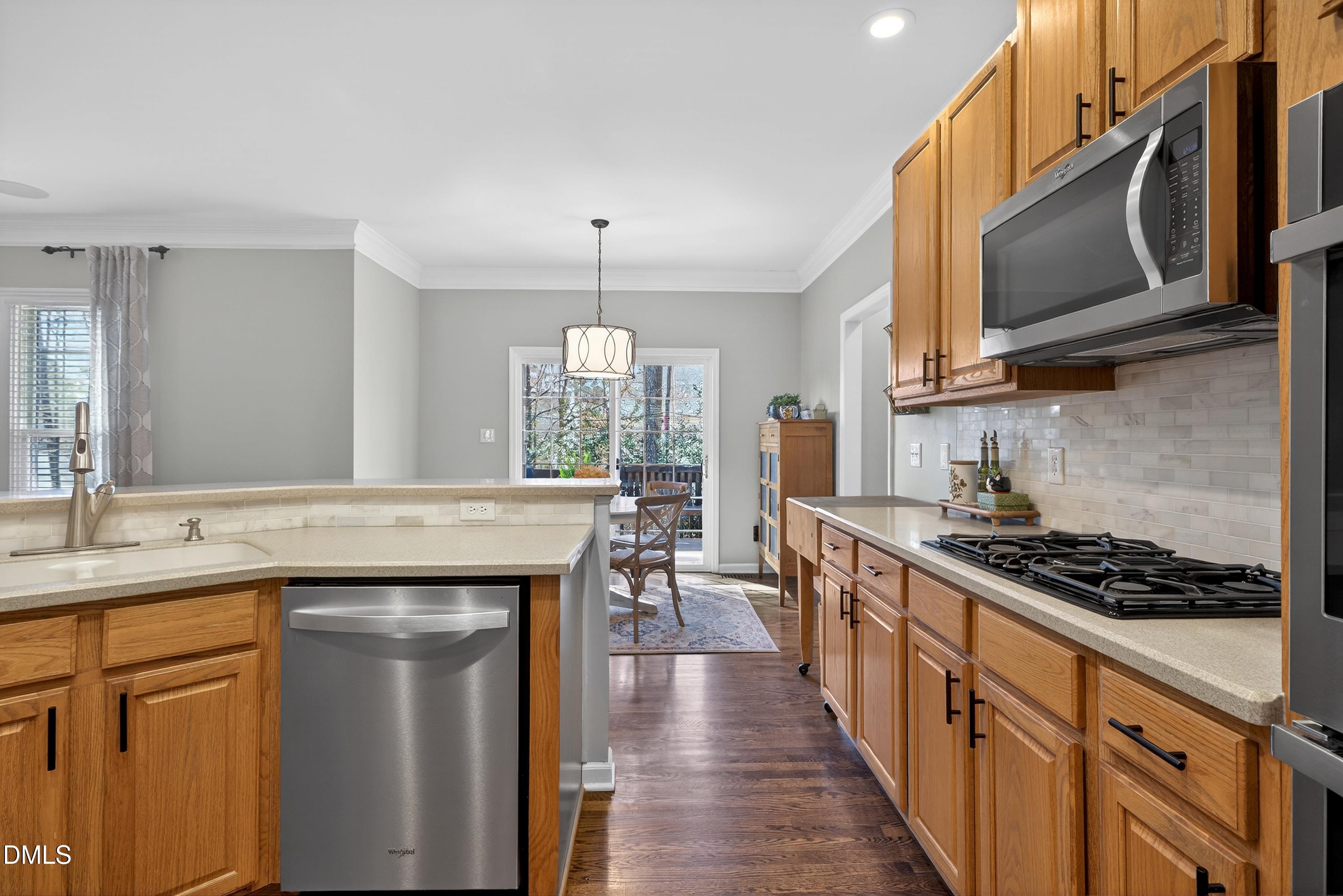 9805 Rockledge Drive