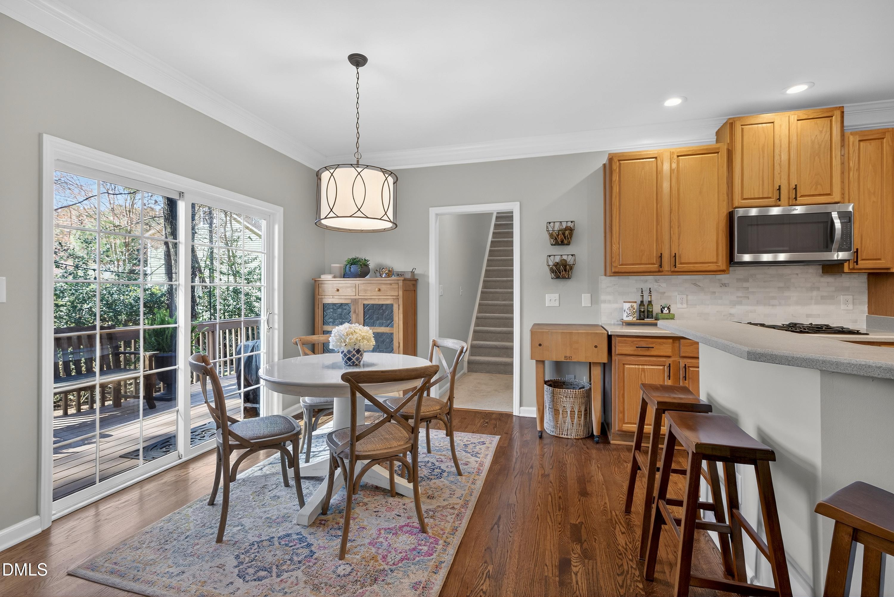 9805 Rockledge Drive