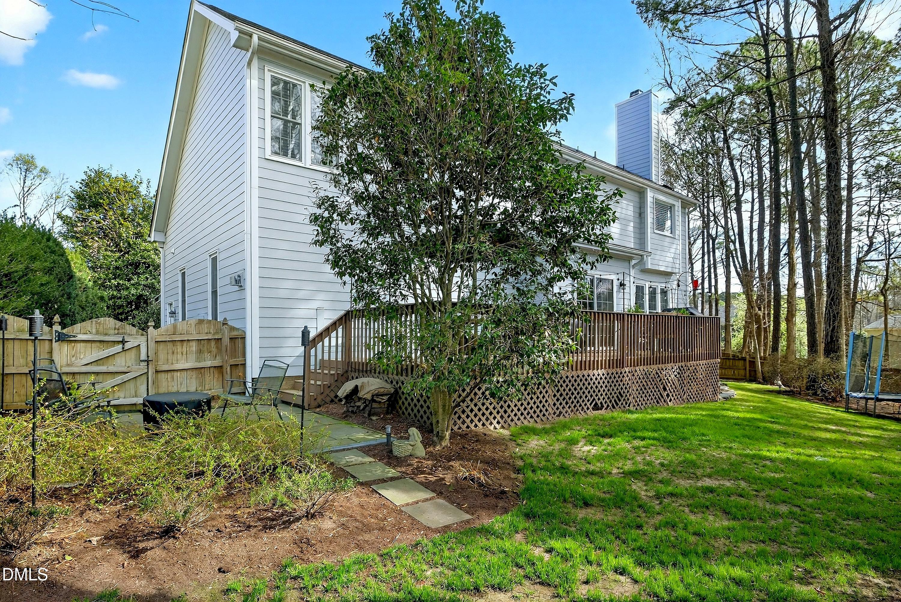 9805 Rockledge Drive