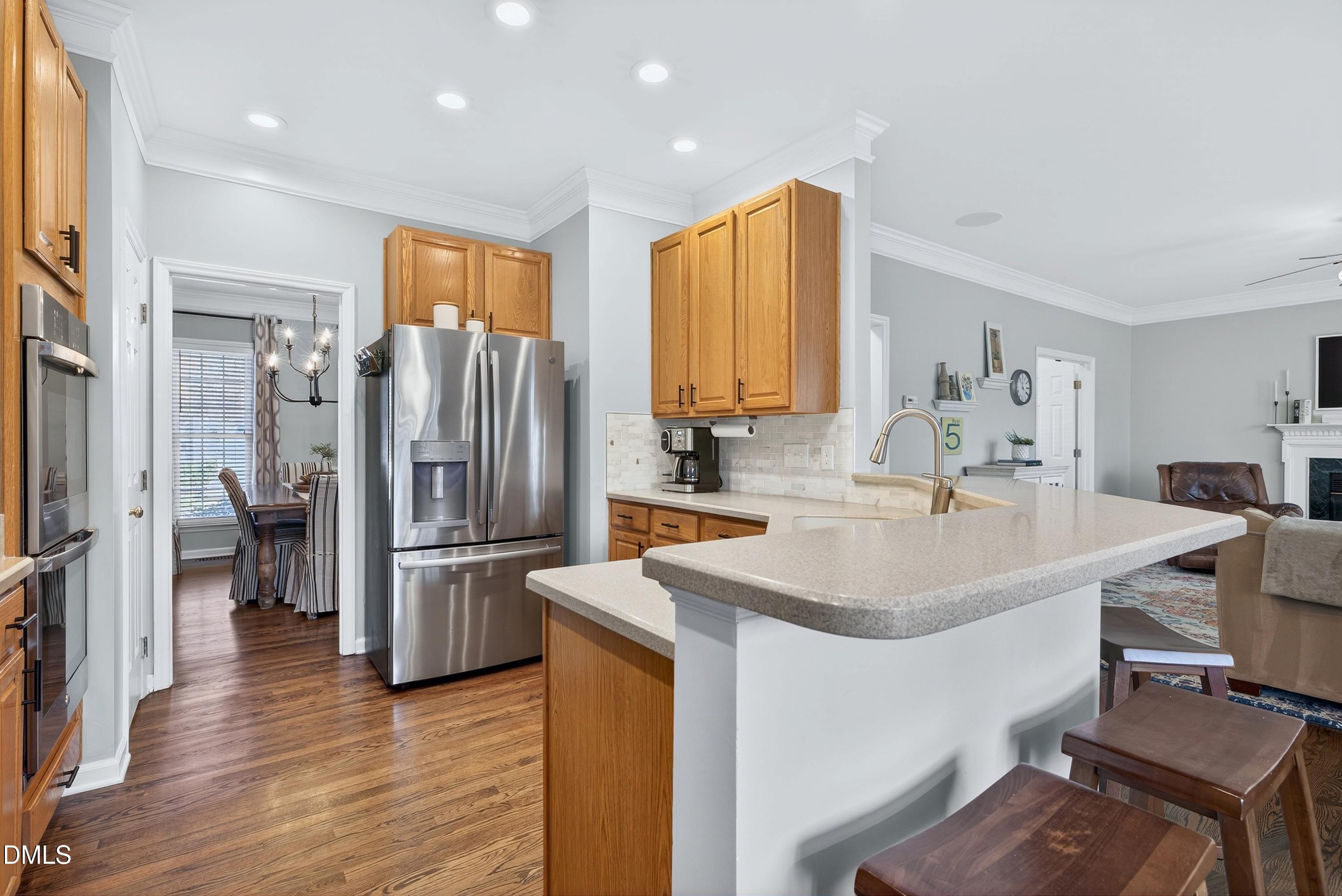 9805 Rockledge Drive