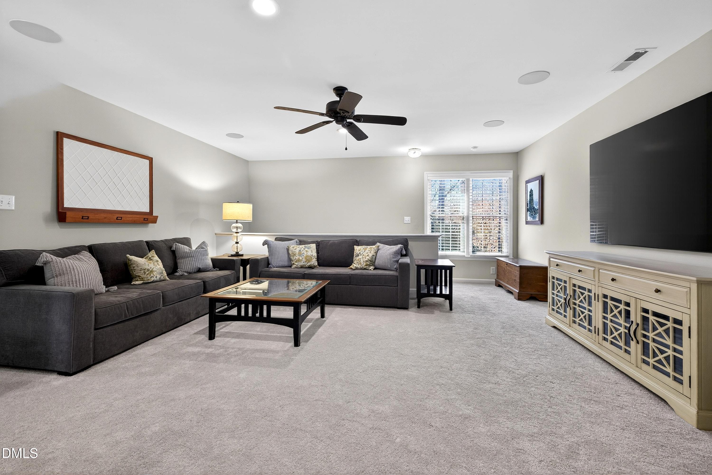 9805 Rockledge Drive