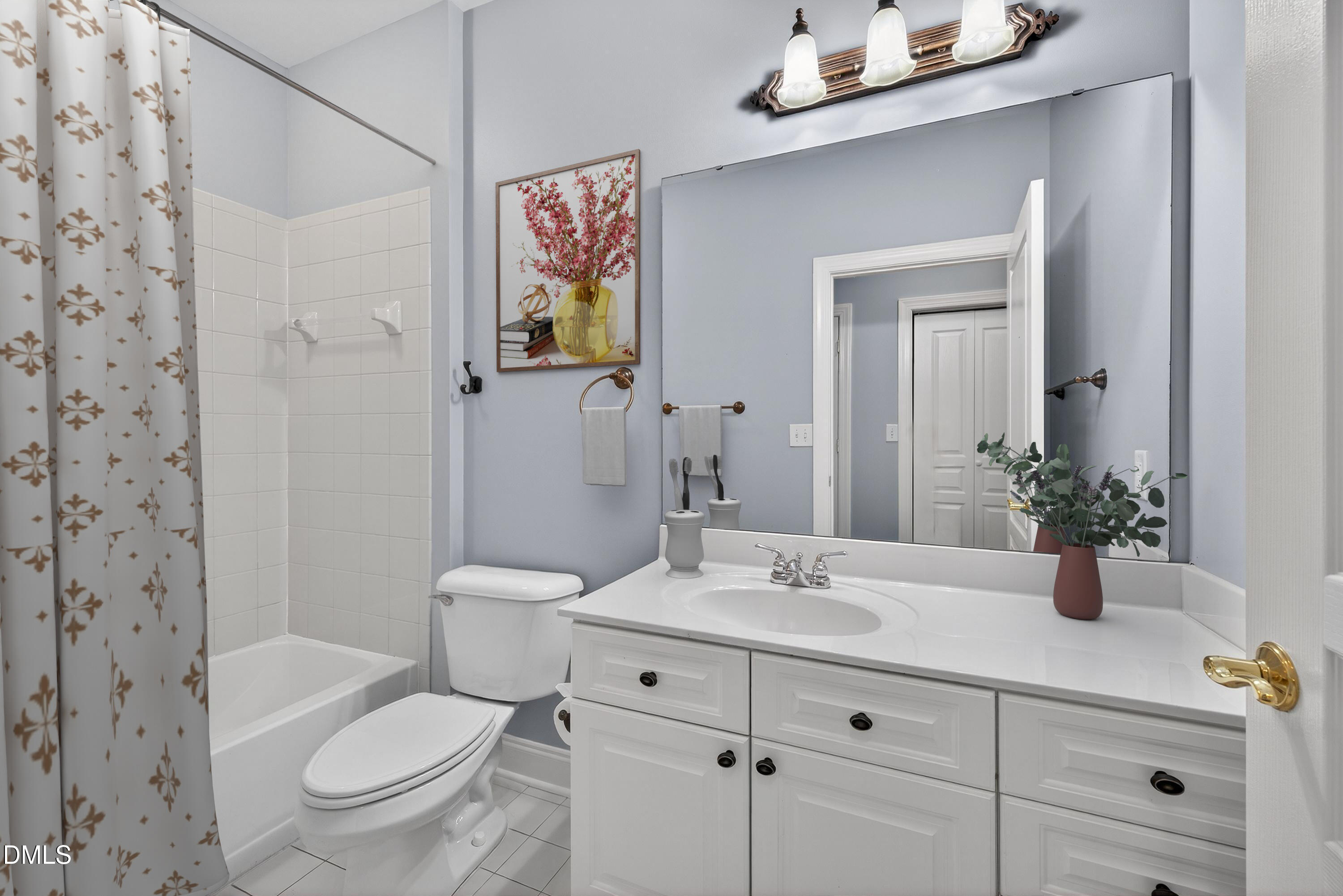 3920 Essex Garden Lane # 202