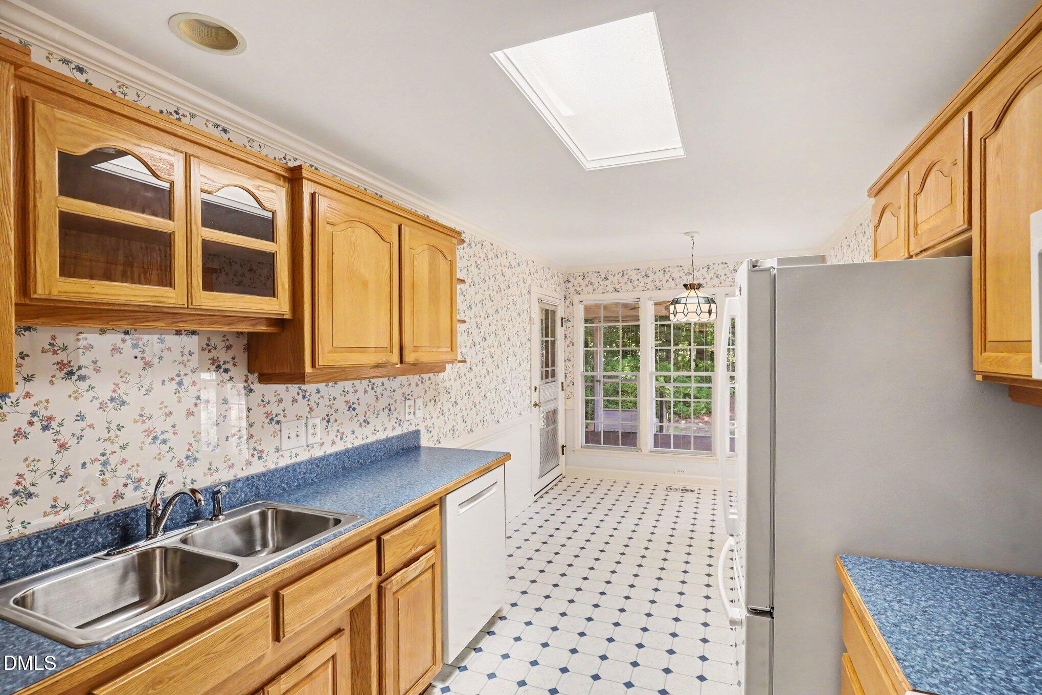 1006 Loganberry Court