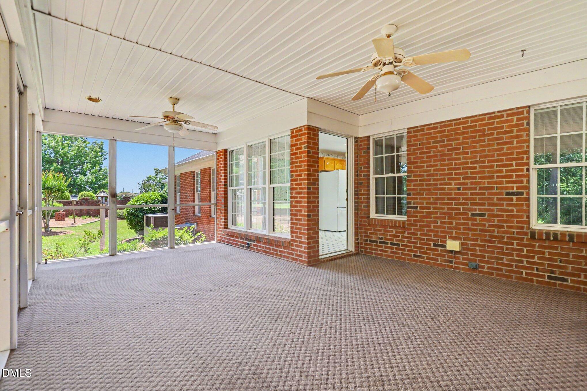 1006 Loganberry Court