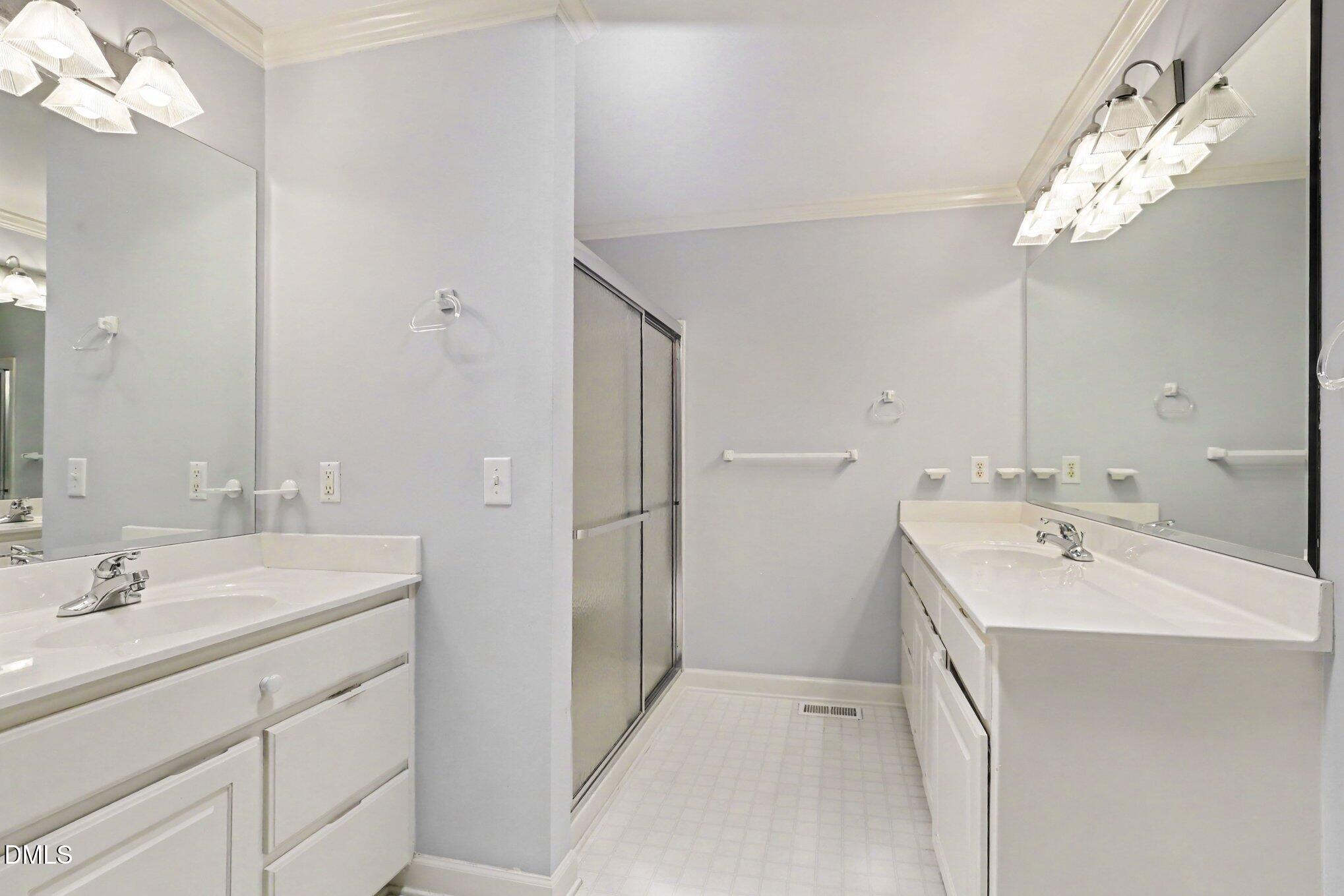 1006 Loganberry Court