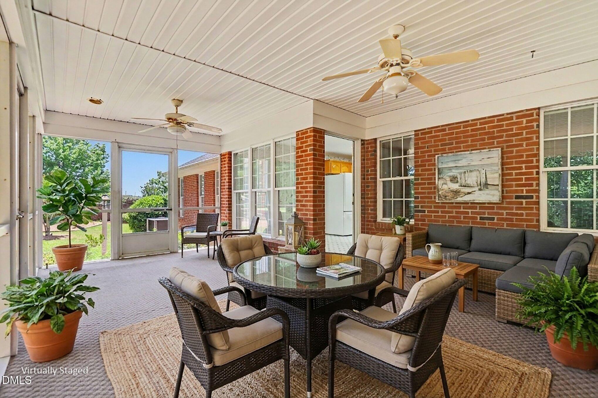 1006 Loganberry Court