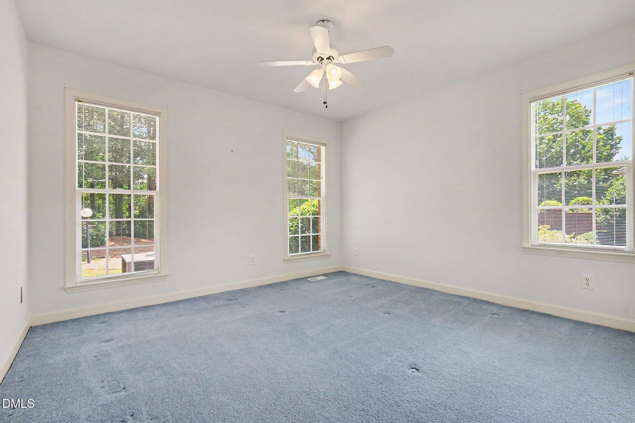1006 Loganberry Court