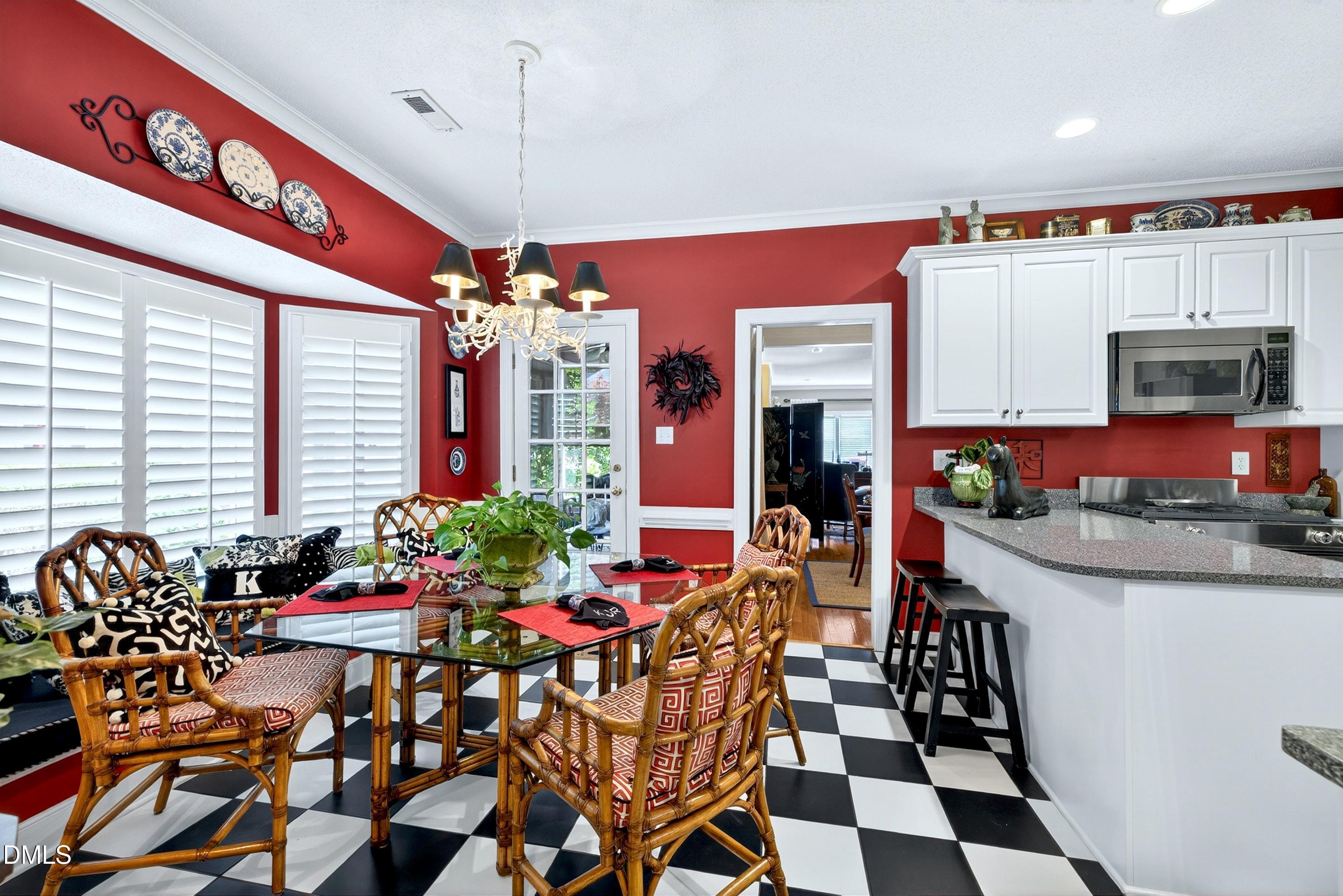 103 Prestwick Place