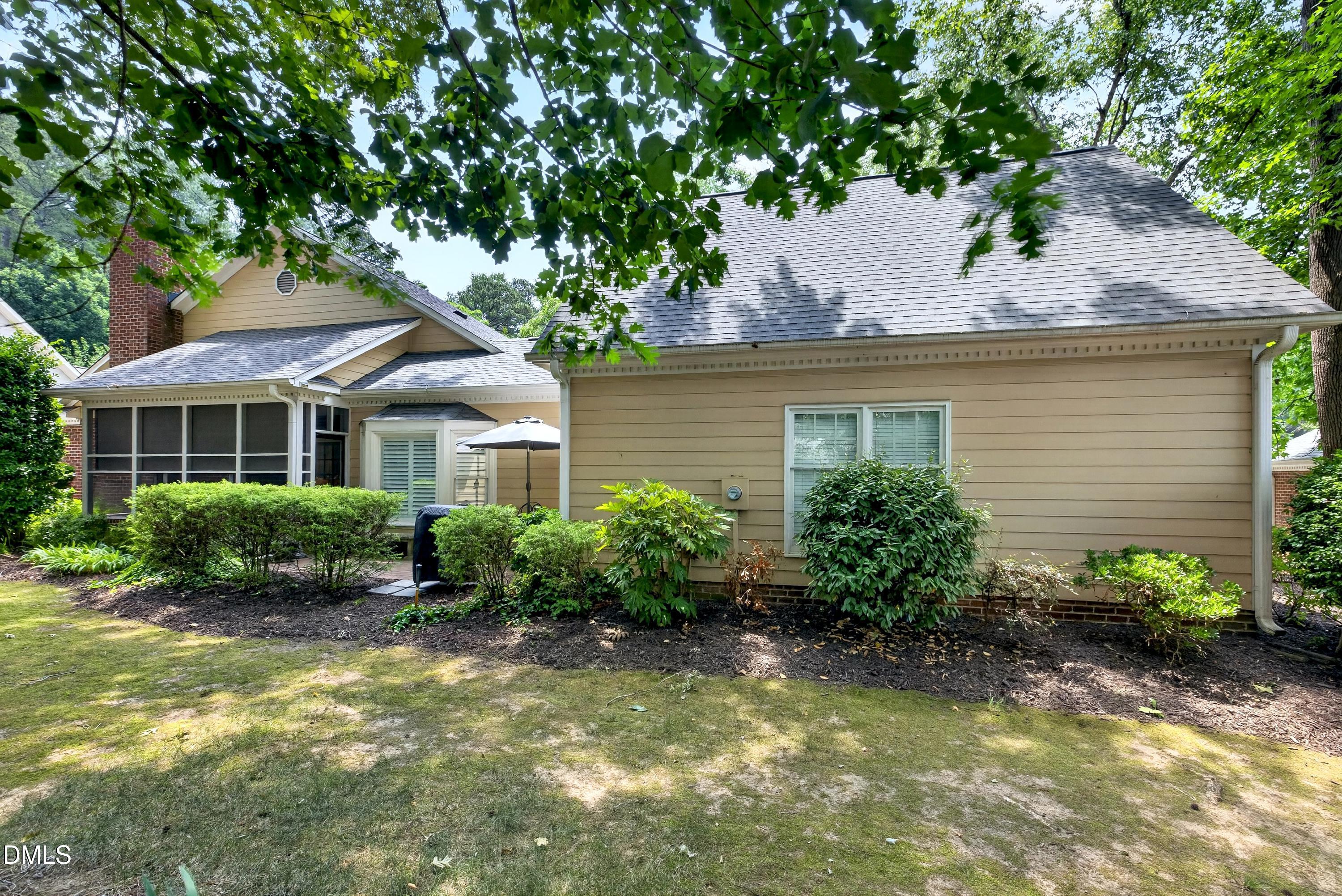 103 Prestwick Place